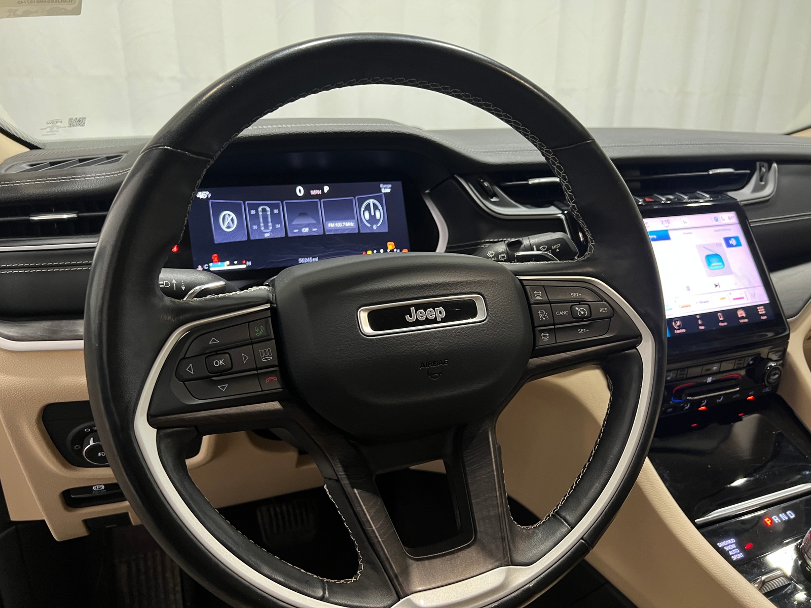 Thumbnail: 2021 Jeep Grand Cherokee L - 4