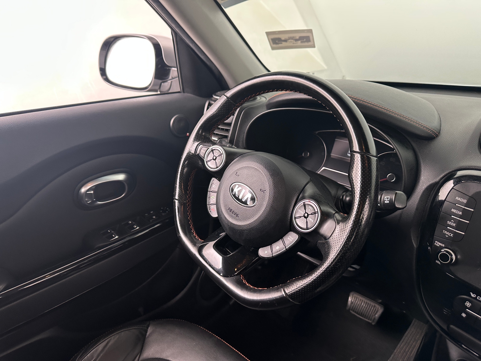 Thumbnail: 2018 Kia Soul - 4