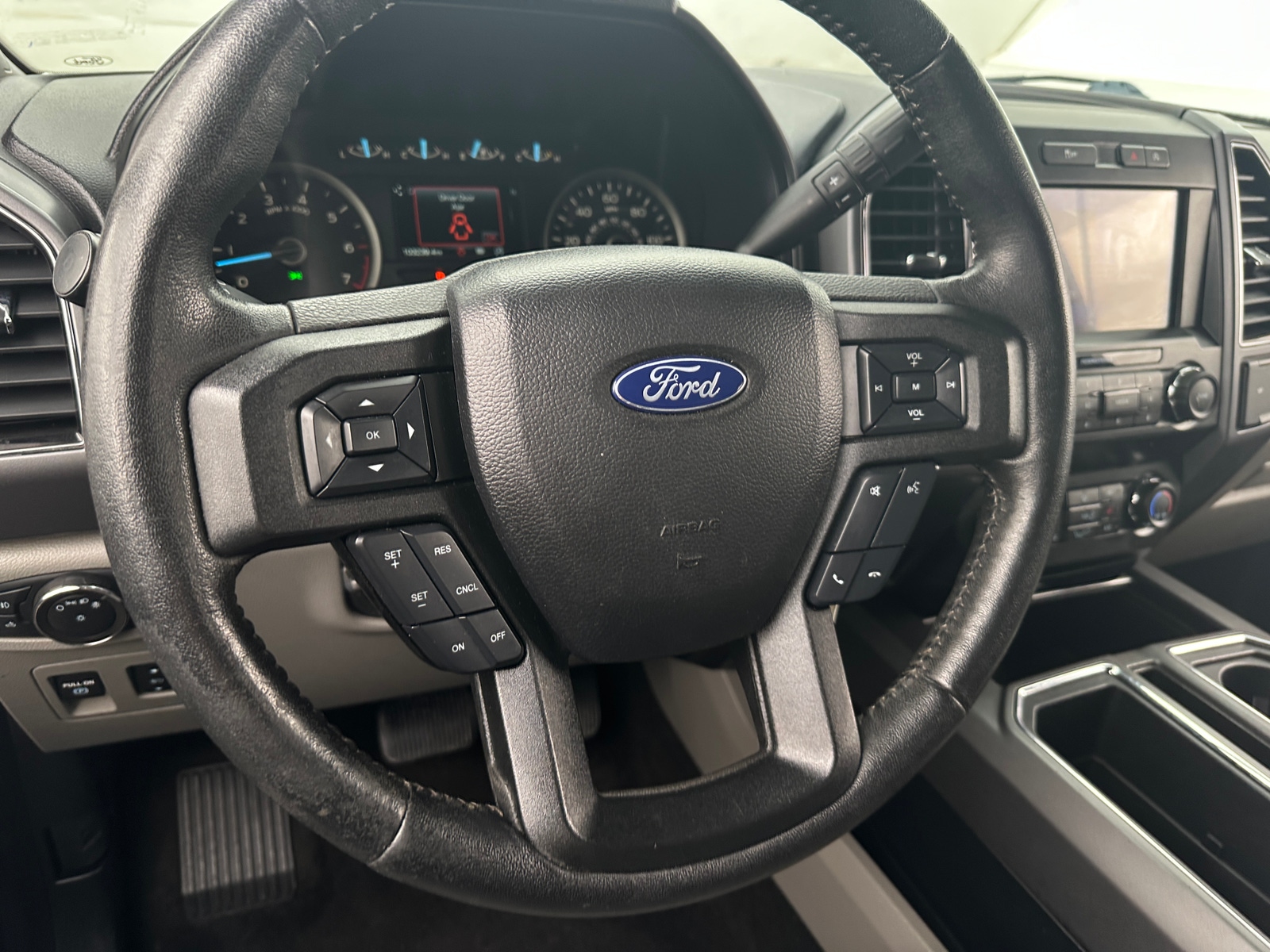 Thumbnail: 2020 Ford Econoline - 5