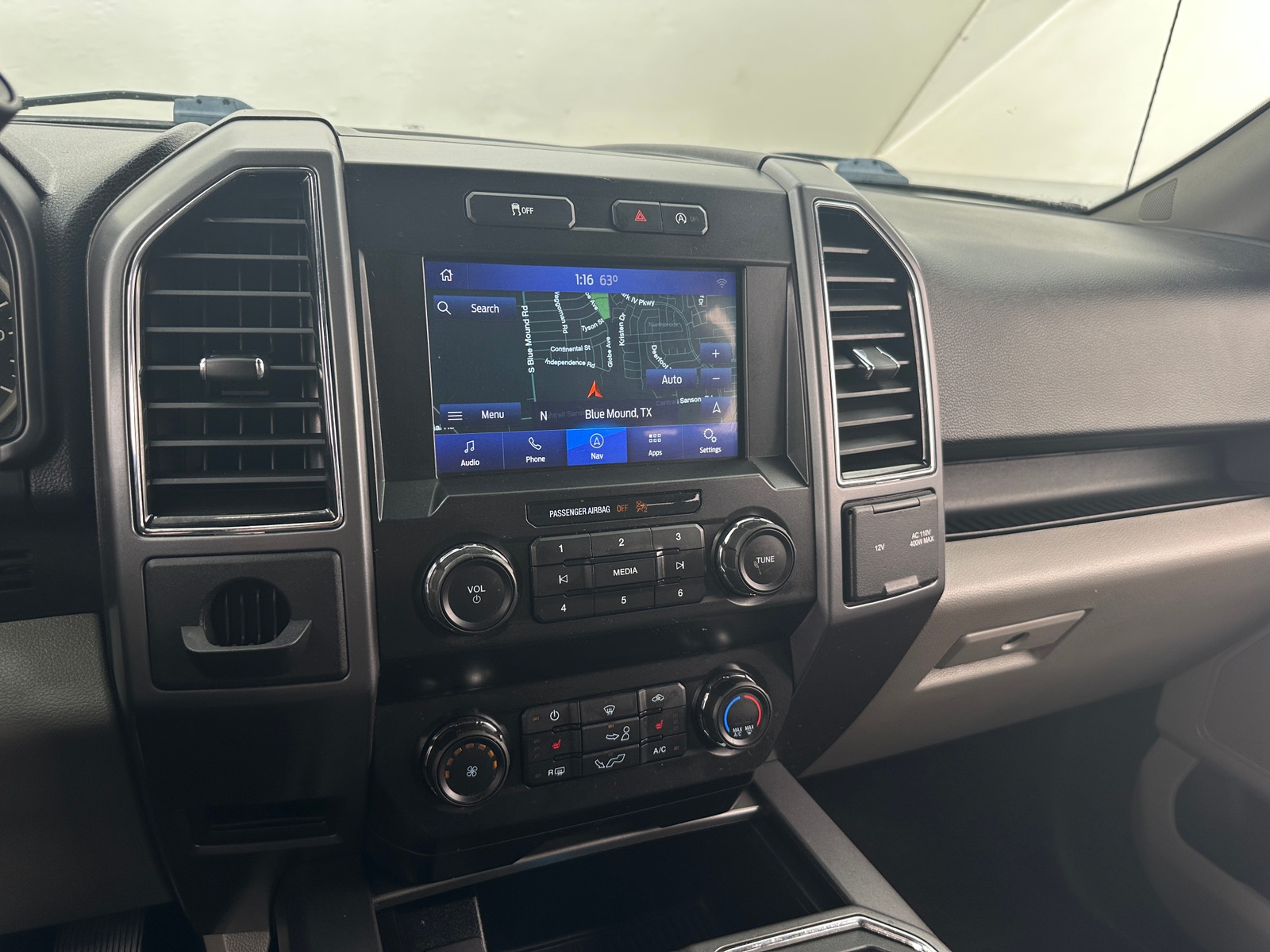 Thumbnail: 2020 Ford Econoline - 4