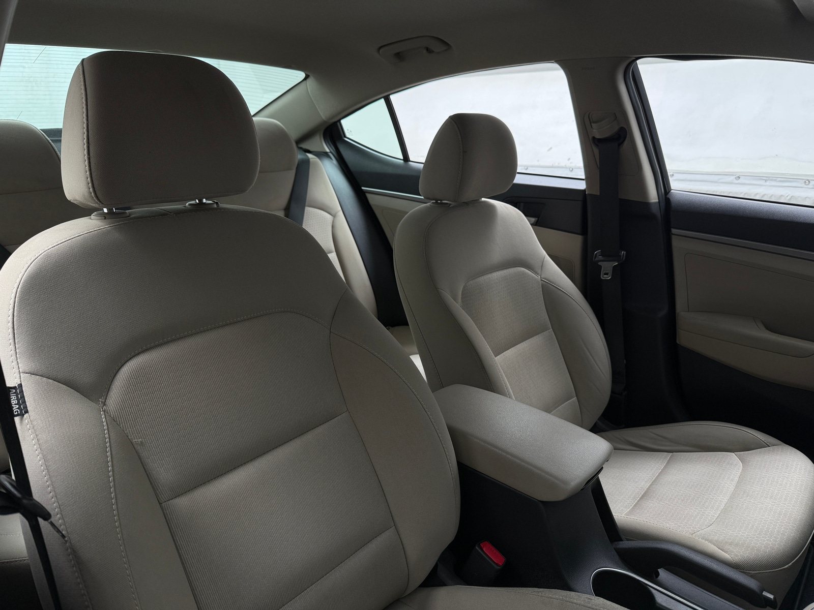 Thumbnail: 2017 Hyundai Elantra - 2