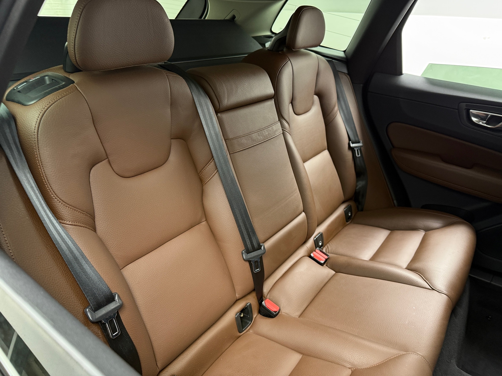 Thumbnail: 2019 Volvo XC60 - 5