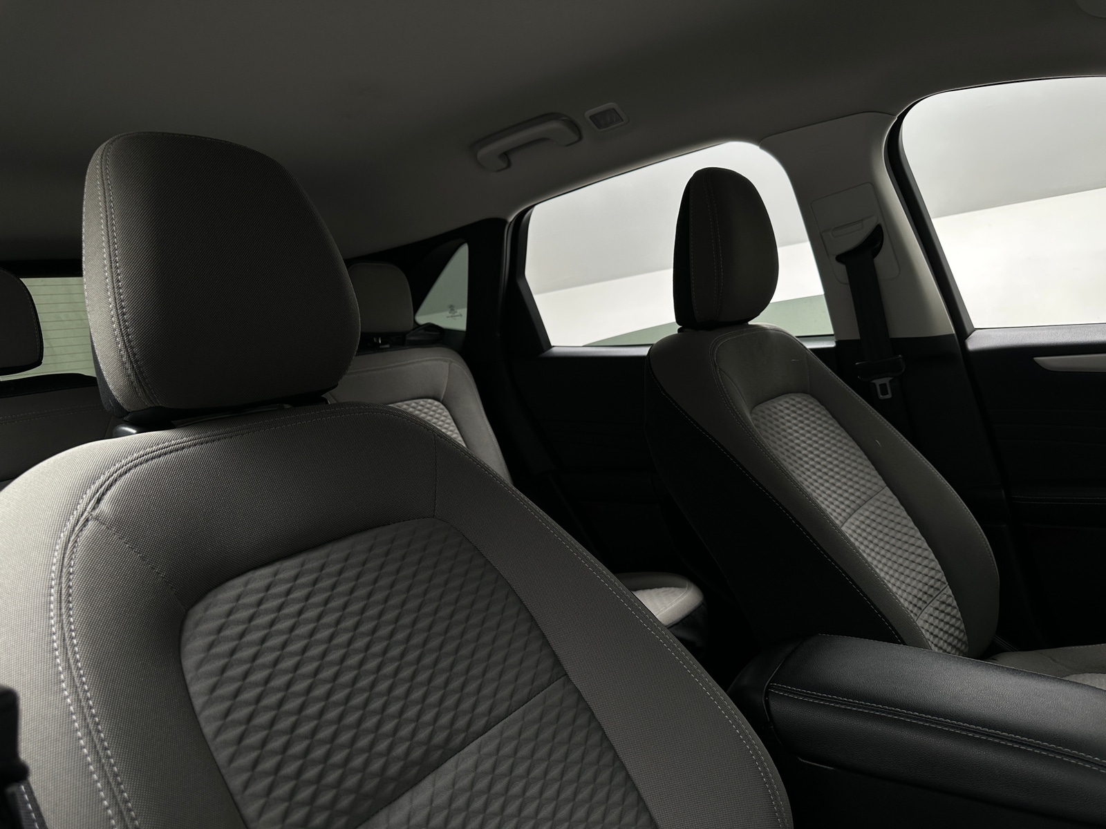 Thumbnail: 2022 Ford Escape - 2