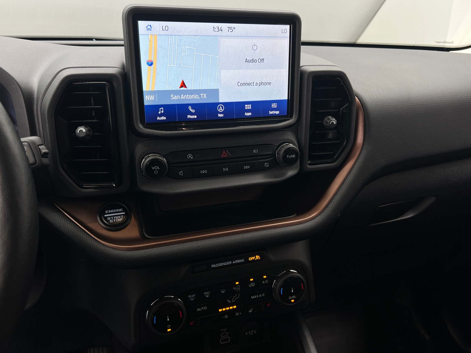 Thumbnail: 2023 Ford Bronco Sport - 4