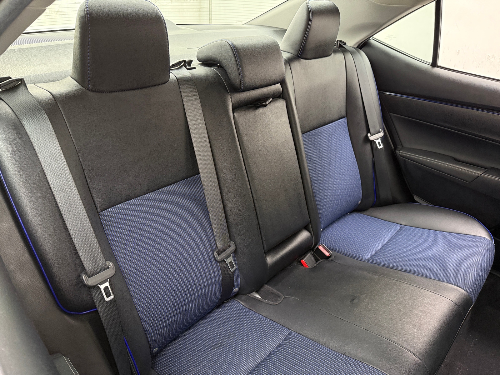 Thumbnail: 2018 Toyota Corolla - 5