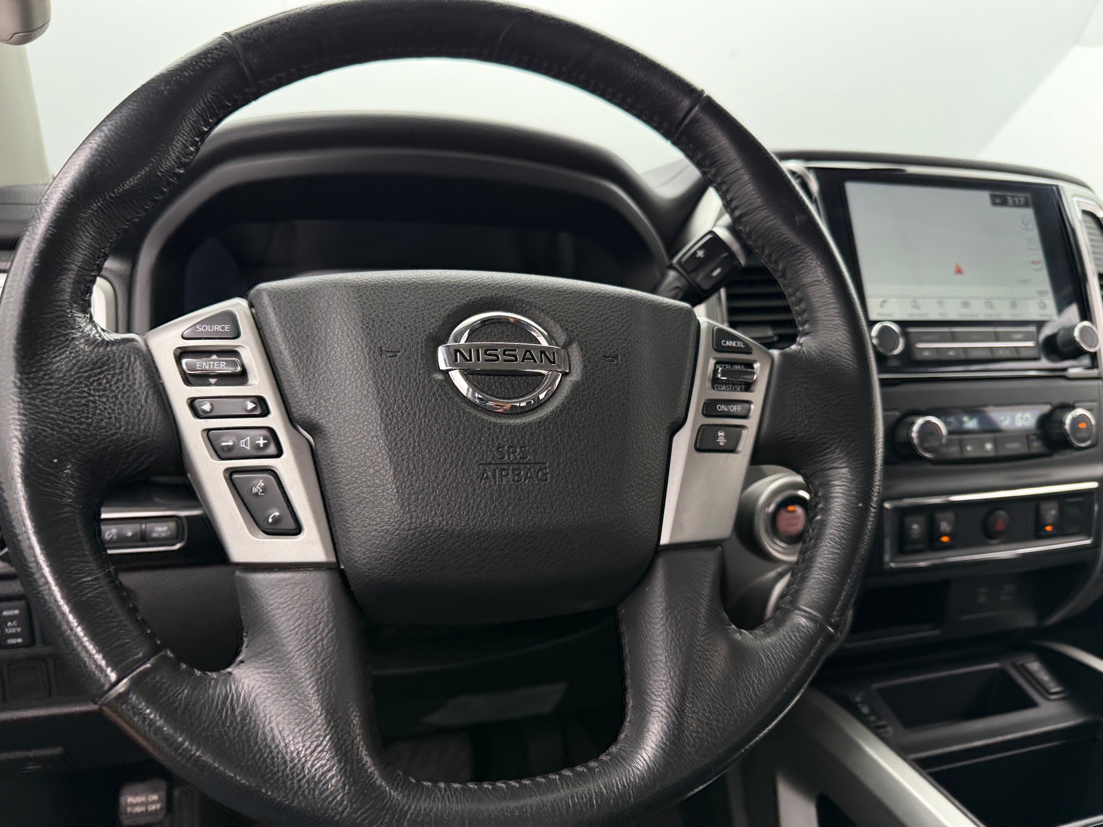 Thumbnail: 2021 Nissan Titan - 5