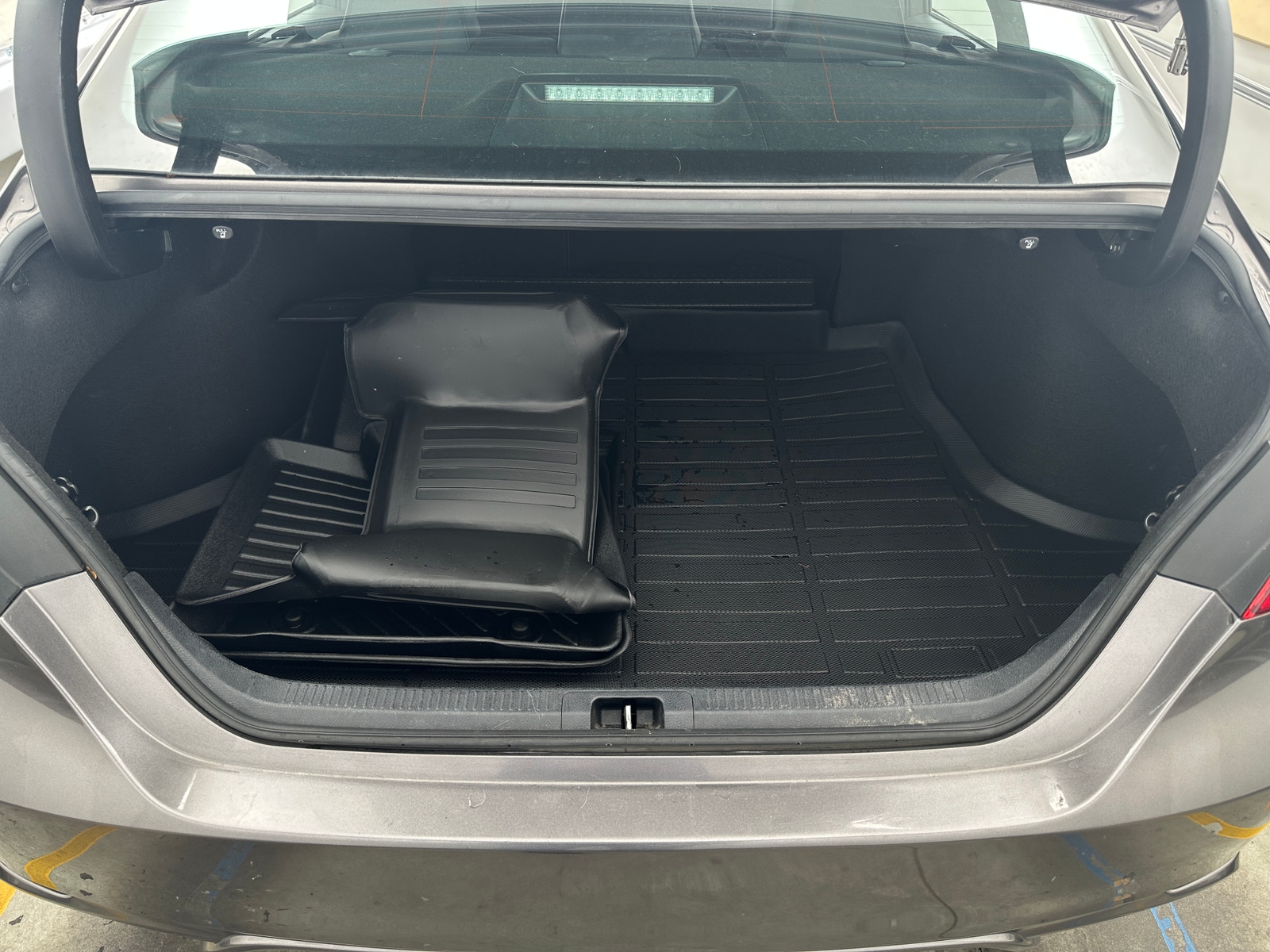 Thumbnail: 2022 Toyota Camry - 6