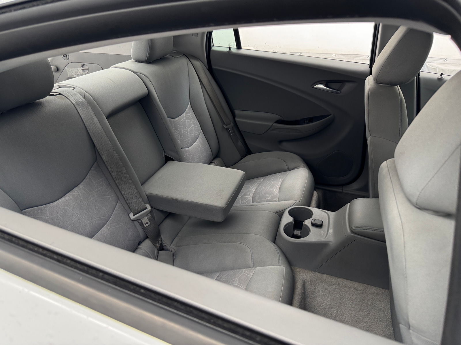 Thumbnail: 2017 Chevrolet Volt - 6