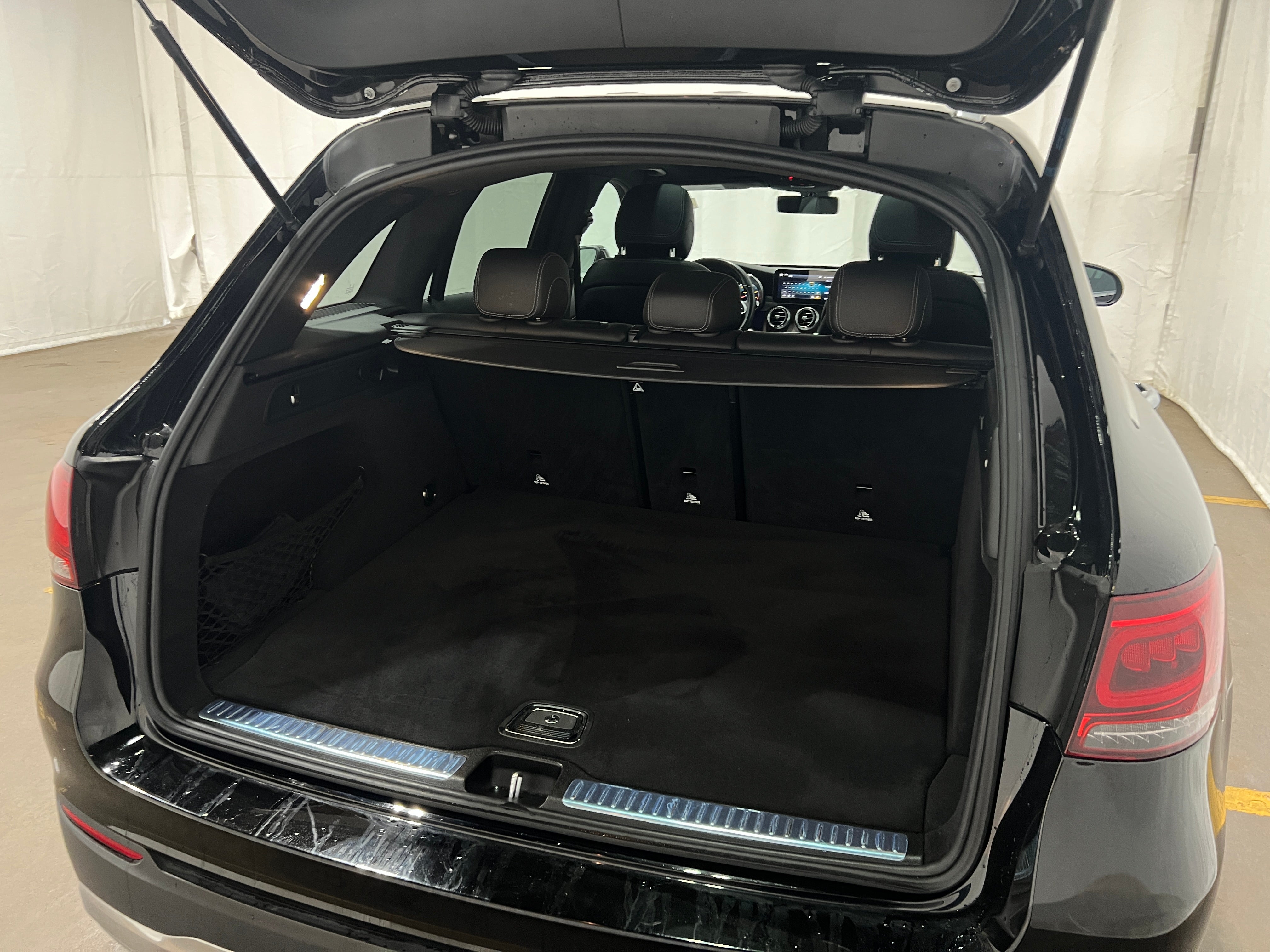 2021 Mercedes-Benz GLC