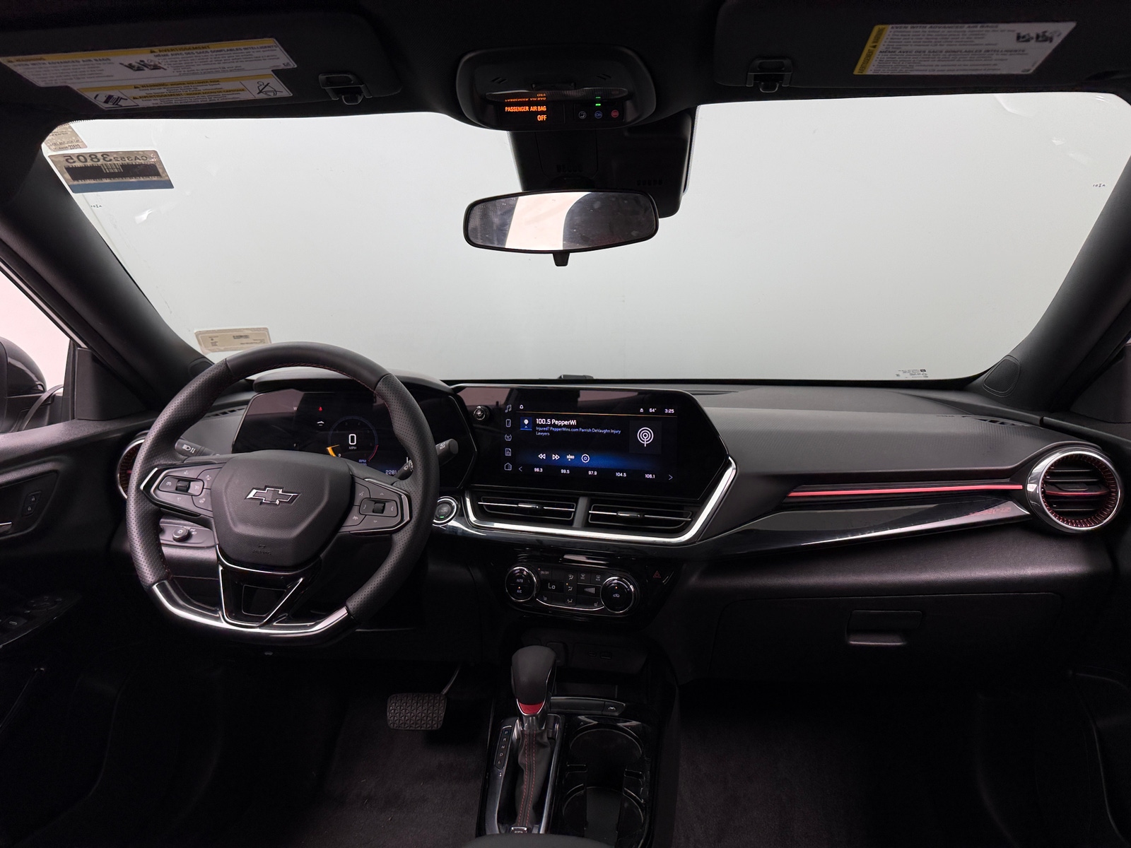 Thumbnail: 2025 Chevrolet Trax - 2