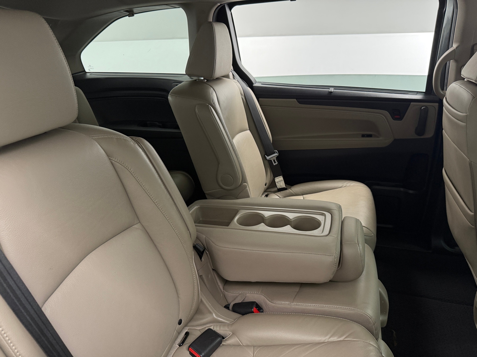 Thumbnail: 2019 Honda Odyssey - 5