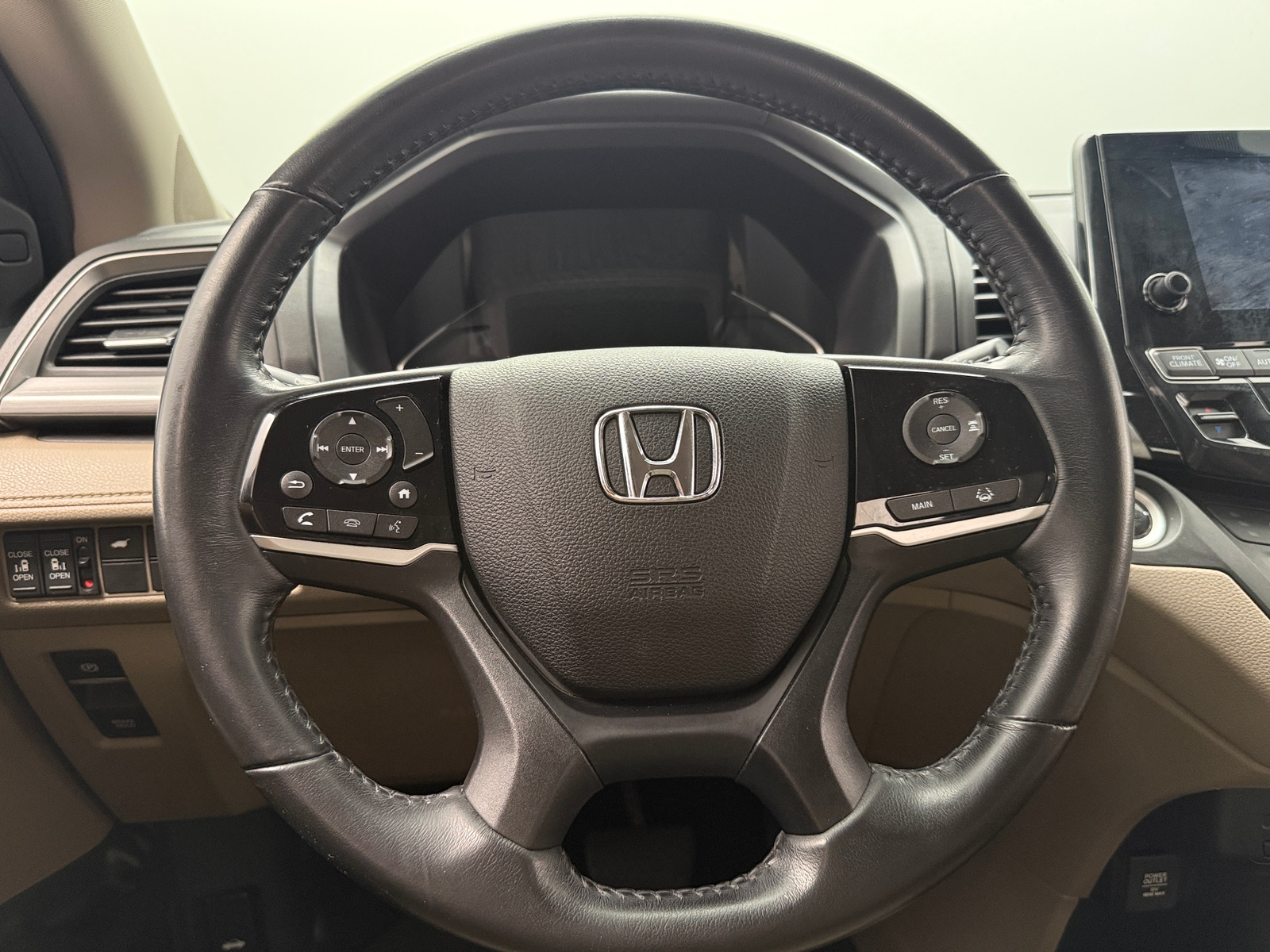 Thumbnail: 2019 Honda Odyssey - 4