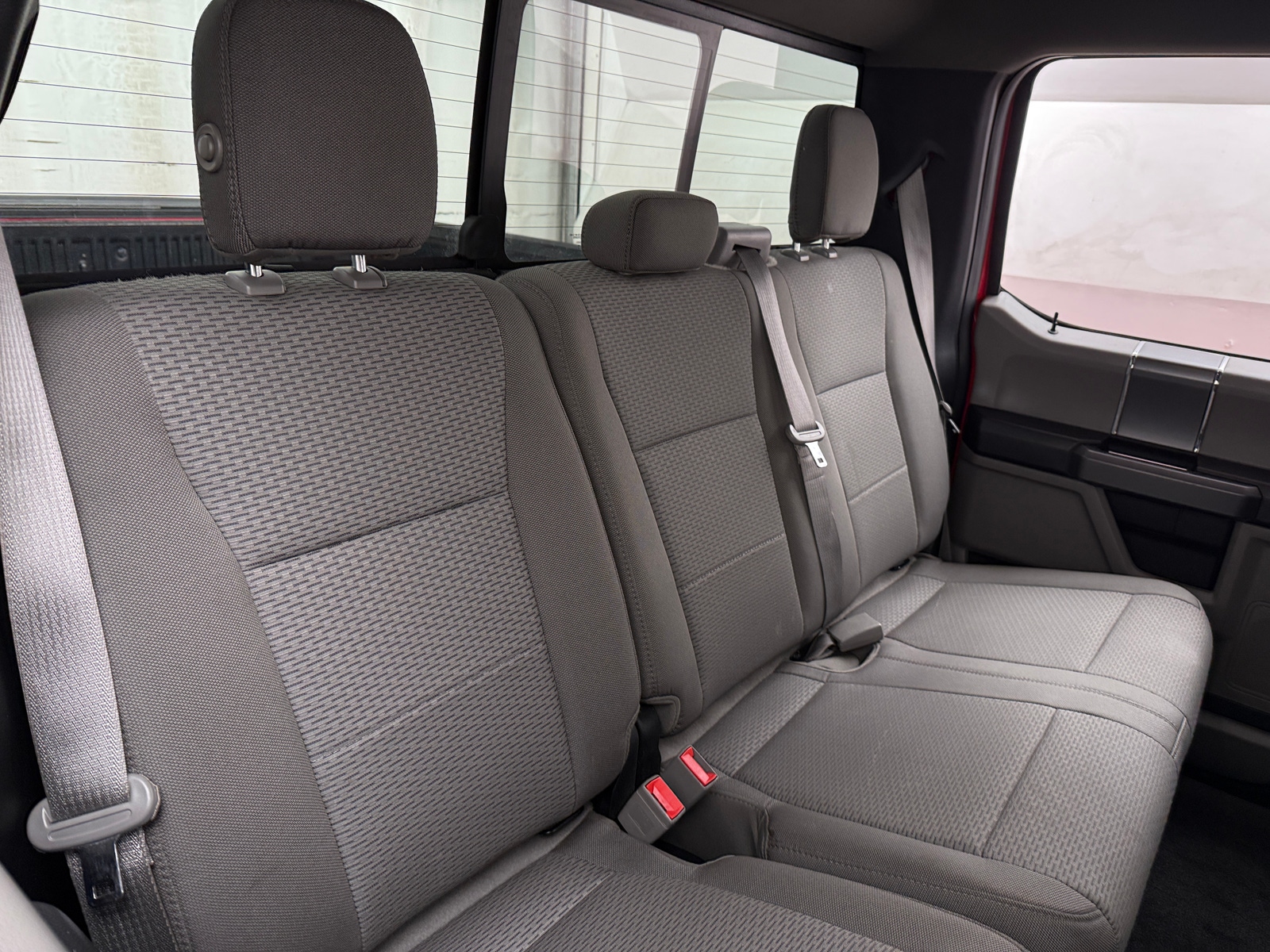 Thumbnail: 2018 Ford Econoline - 6