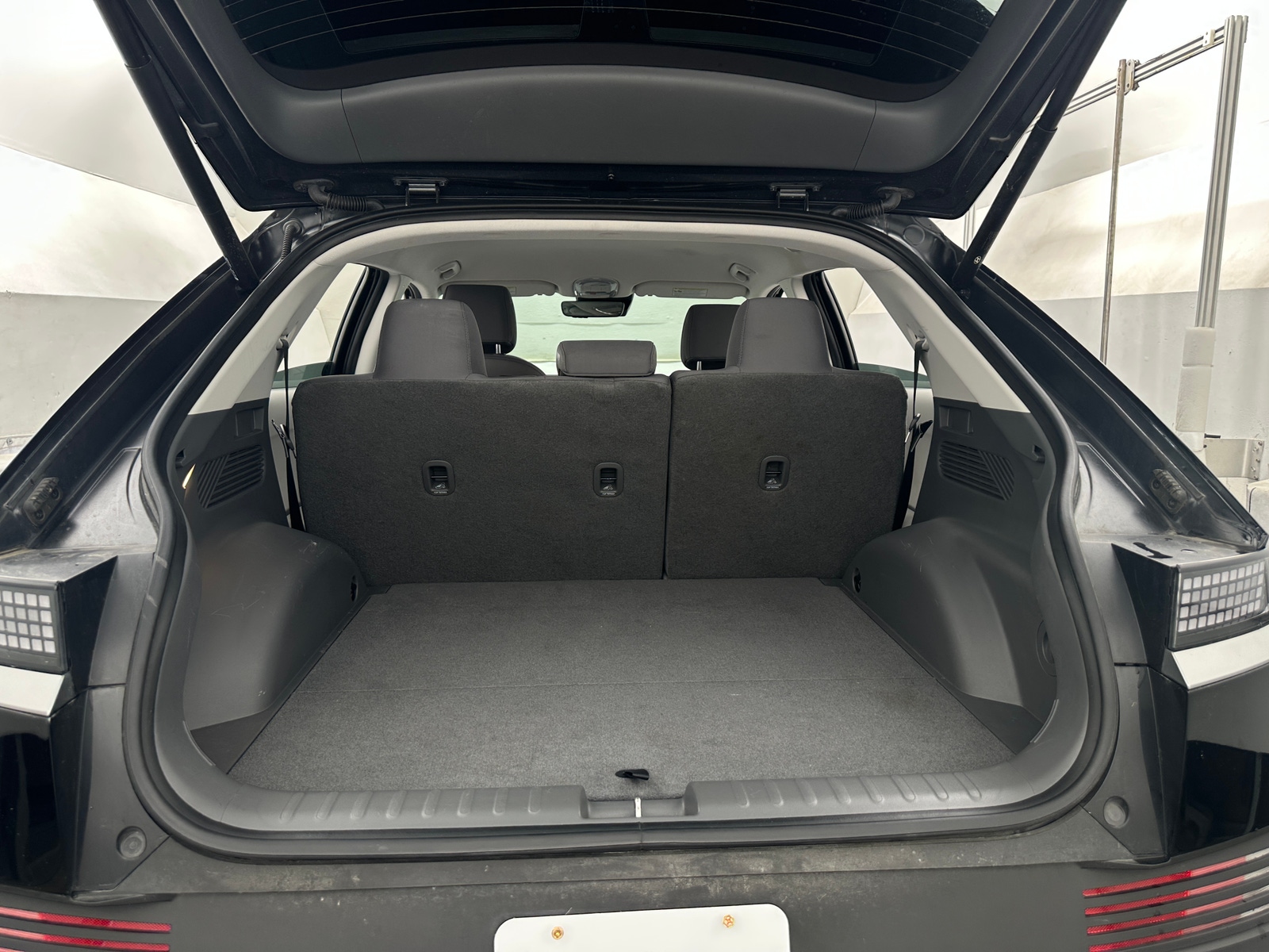 Thumbnail: 2024 Hyundai Ioniq 5 - 7