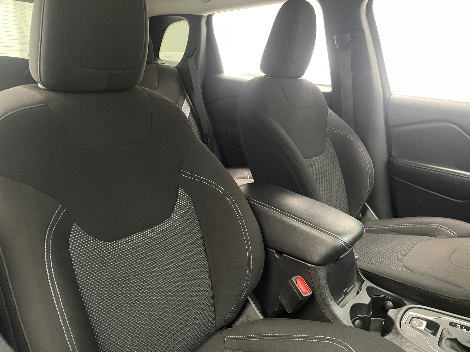 Thumbnail: 2021 Jeep Cherokee - 2