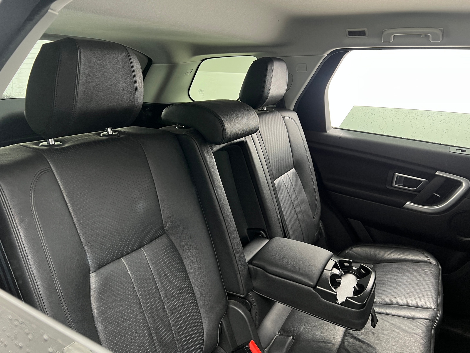 Thumbnail: 2019 Land Rover Discovery Sport - 5