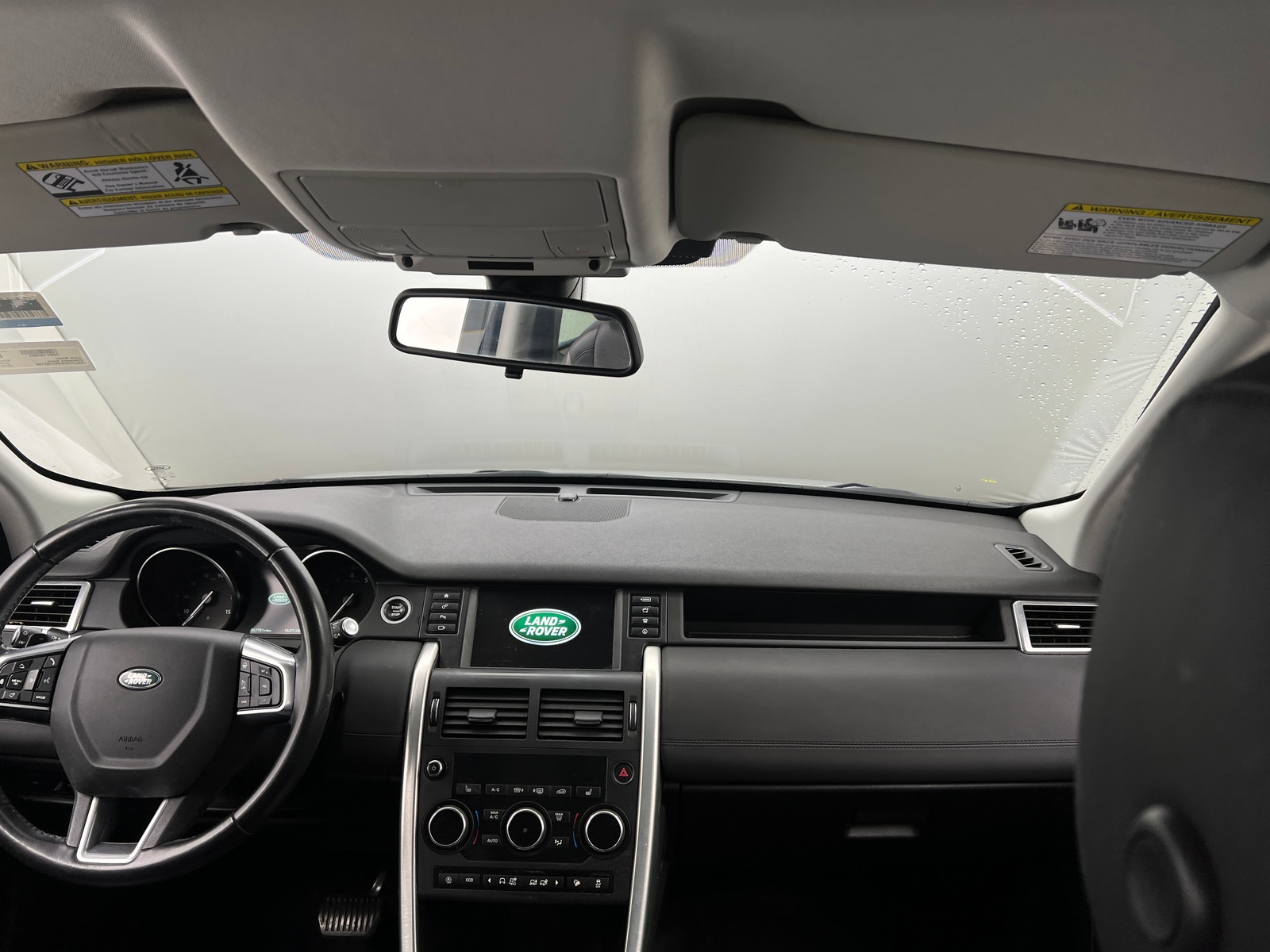 Thumbnail: 2019 Land Rover Discovery Sport - 2