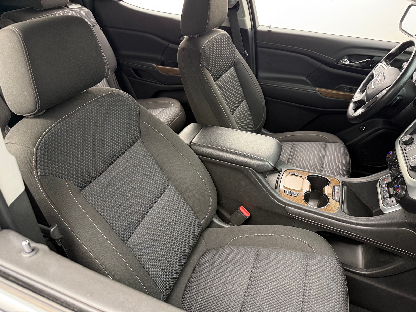 Thumbnail: 2020 GMC Acadia - 2