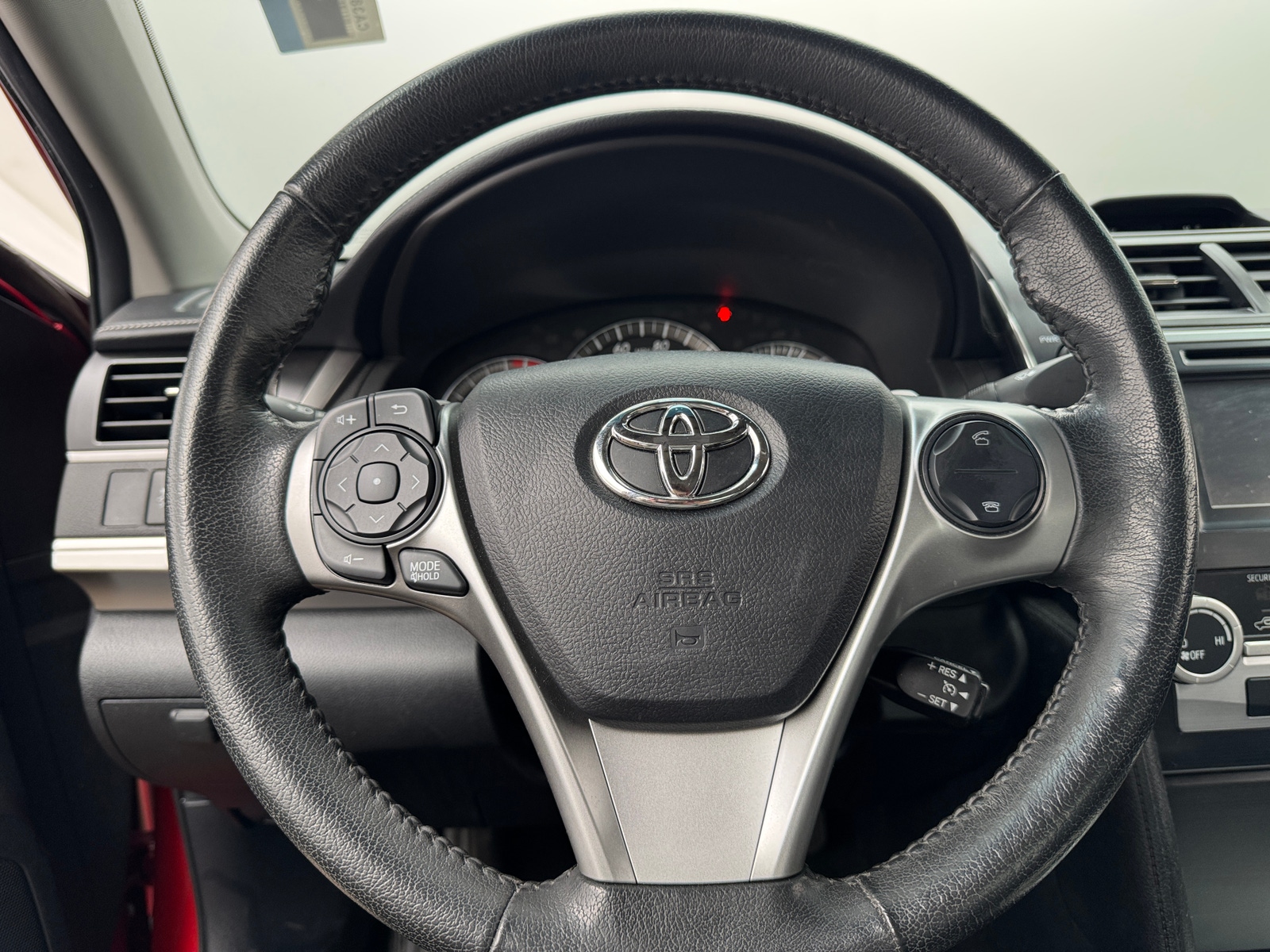 Thumbnail: 2012 Toyota Camry - 4