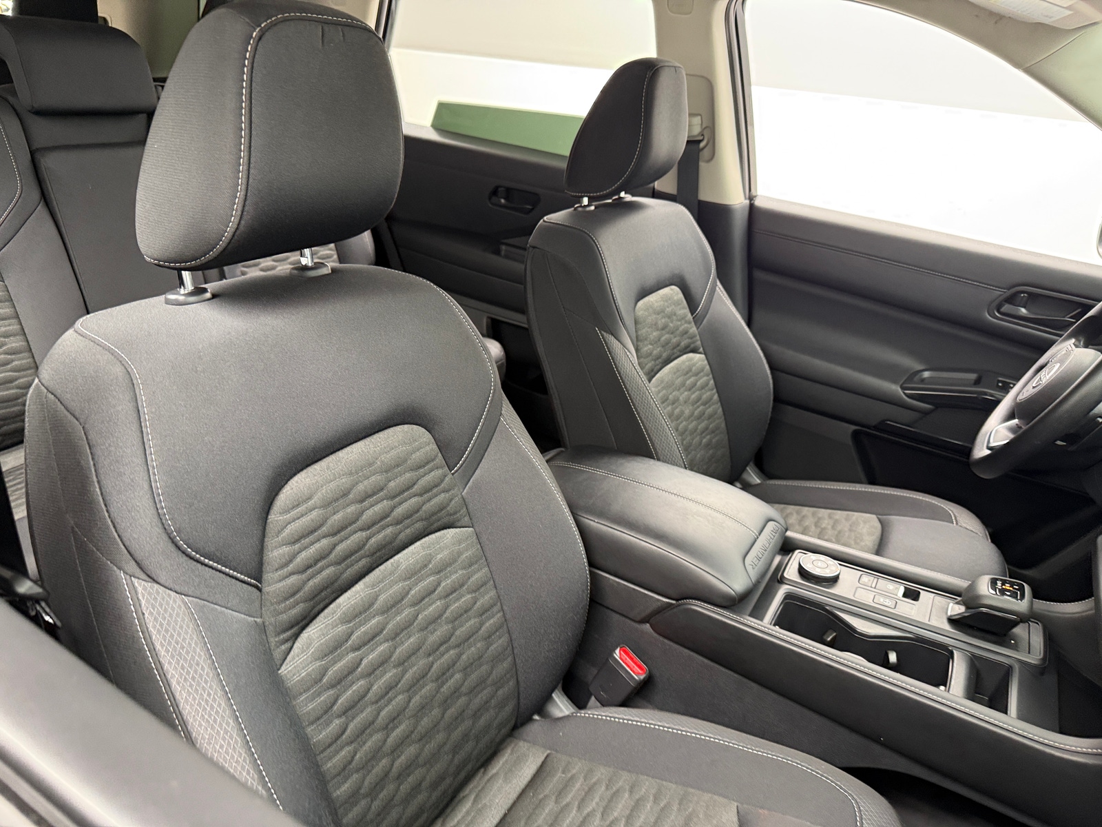 Thumbnail: 2024 Nissan Pathfinder - 2