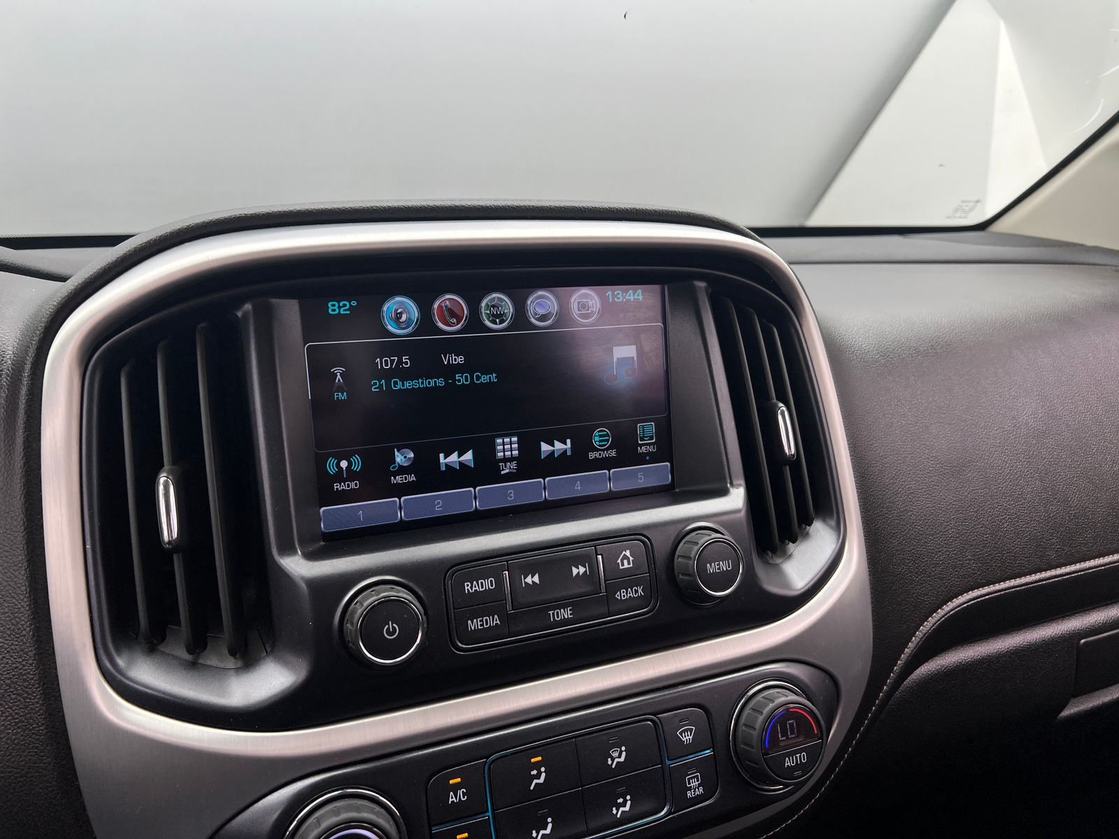 Thumbnail: 2018 GMC Canyon - 4