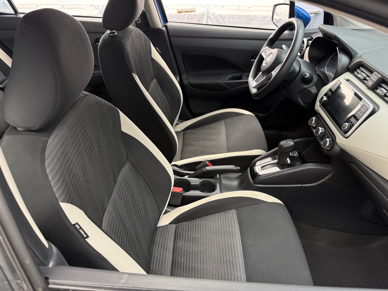 Thumbnail: 2022 Nissan Versa - 2