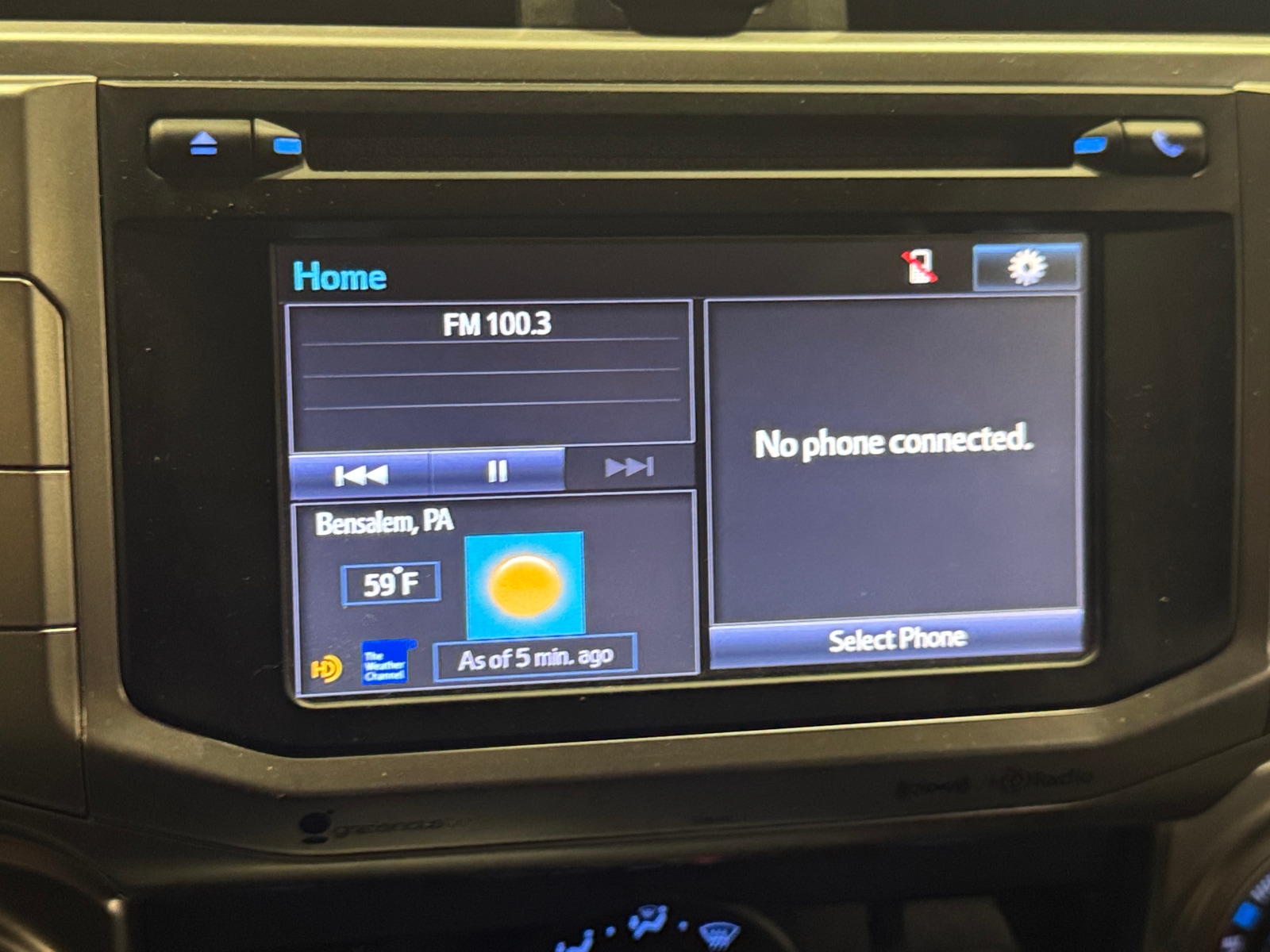 Thumbnail: 2018 Toyota 4Runner - 4