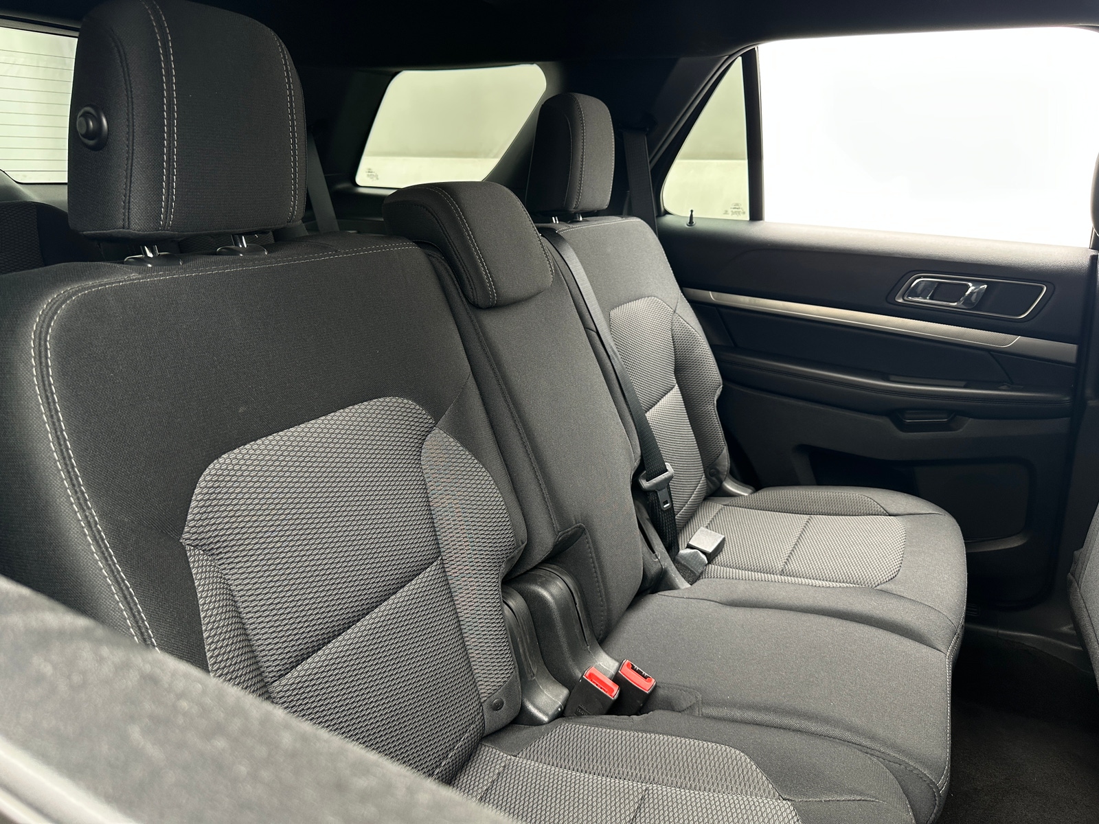 Thumbnail: 2018 Ford Explorer - 6