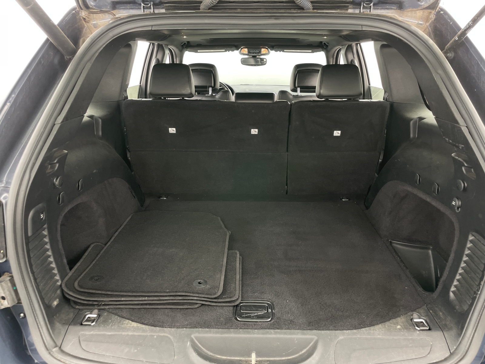 Thumbnail: 2020 Jeep Grand Cherokee - 6