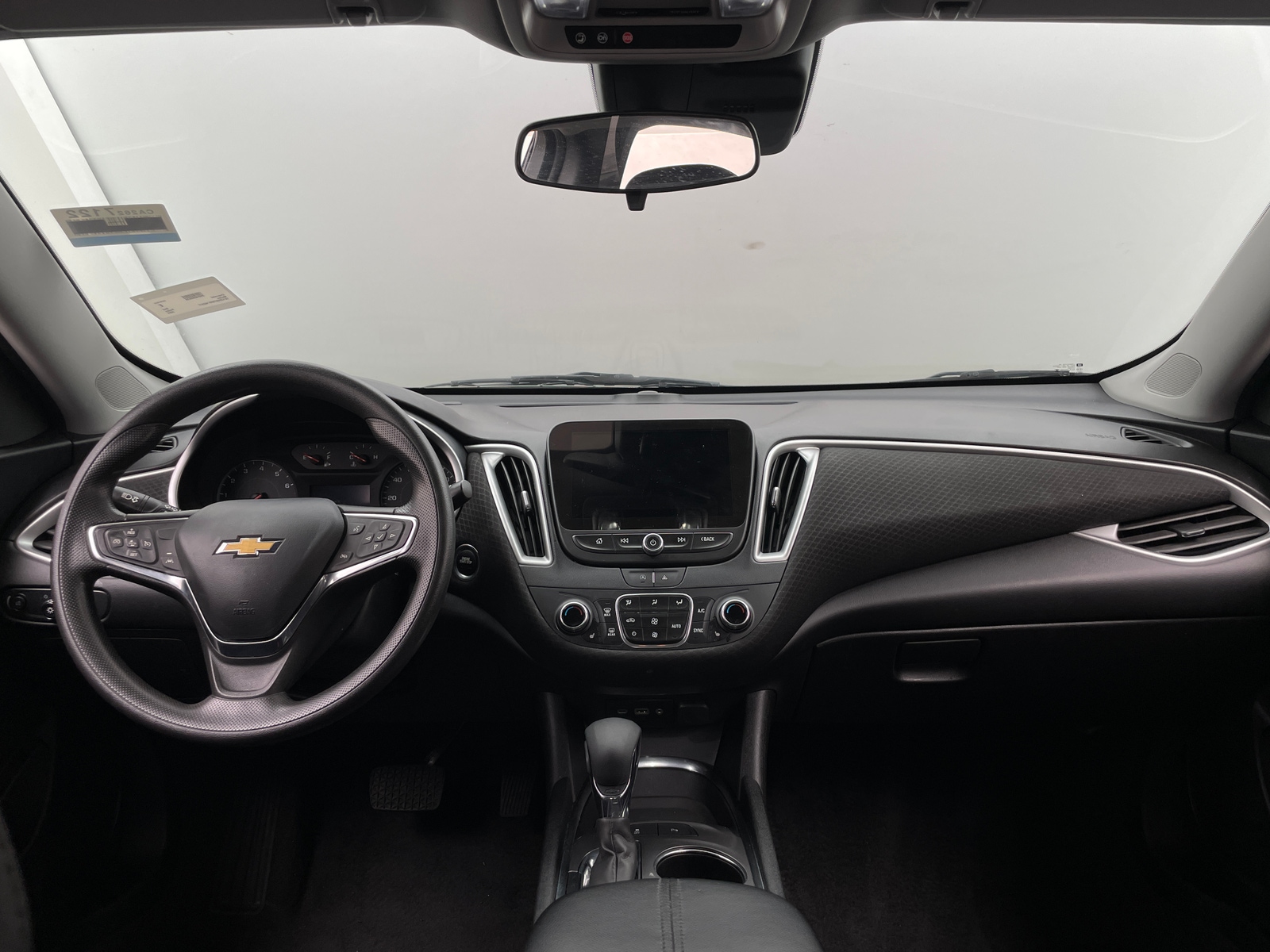 Thumbnail: 2024 Chevrolet Malibu - 3