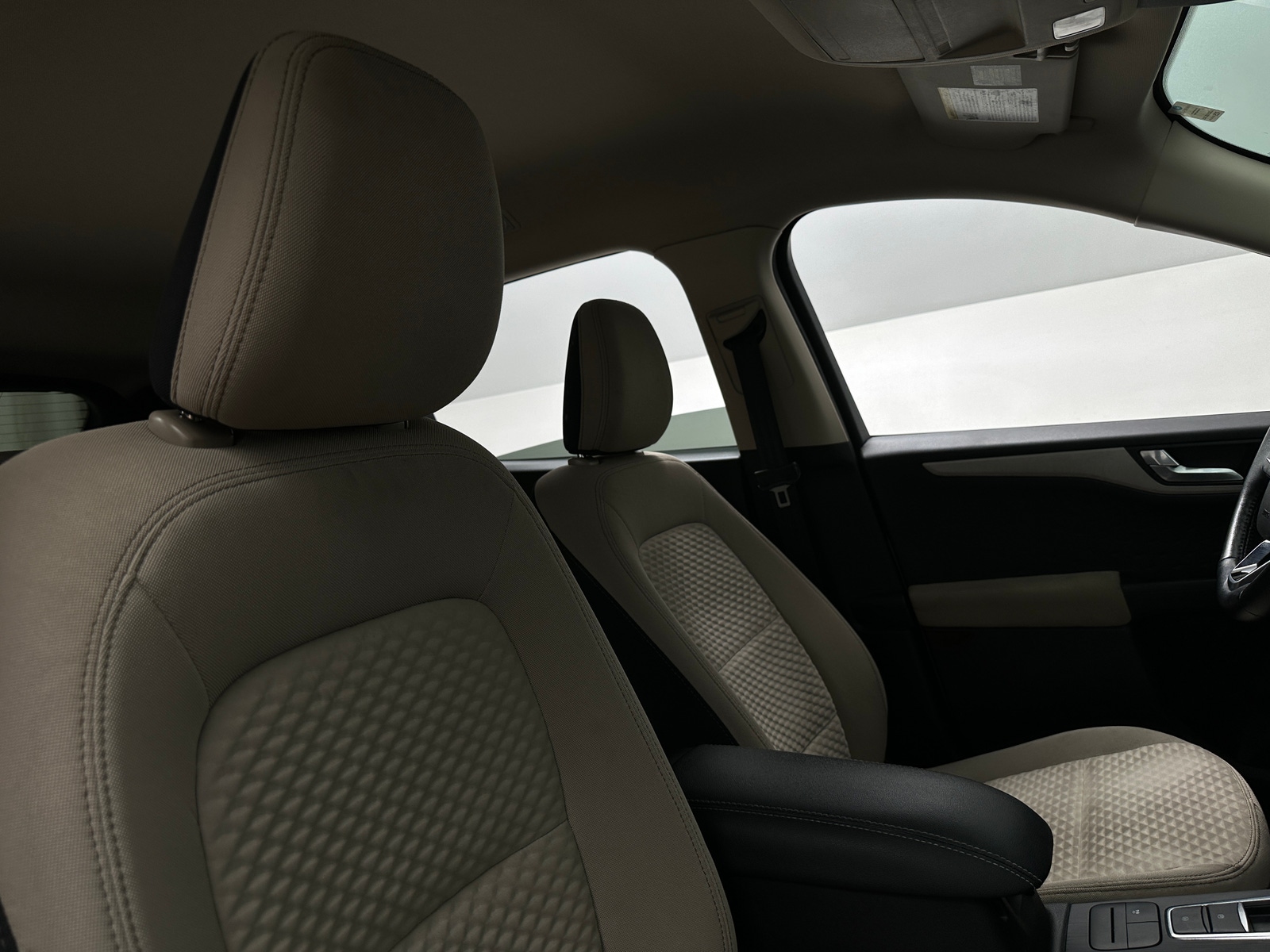 Thumbnail: 2020 Ford Escape - 2