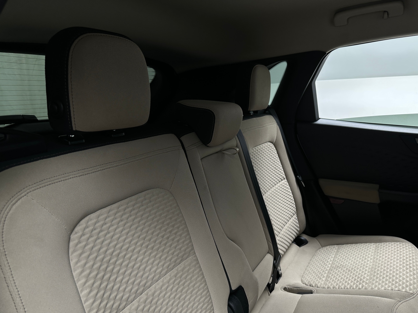 Thumbnail: 2020 Ford Escape - 6