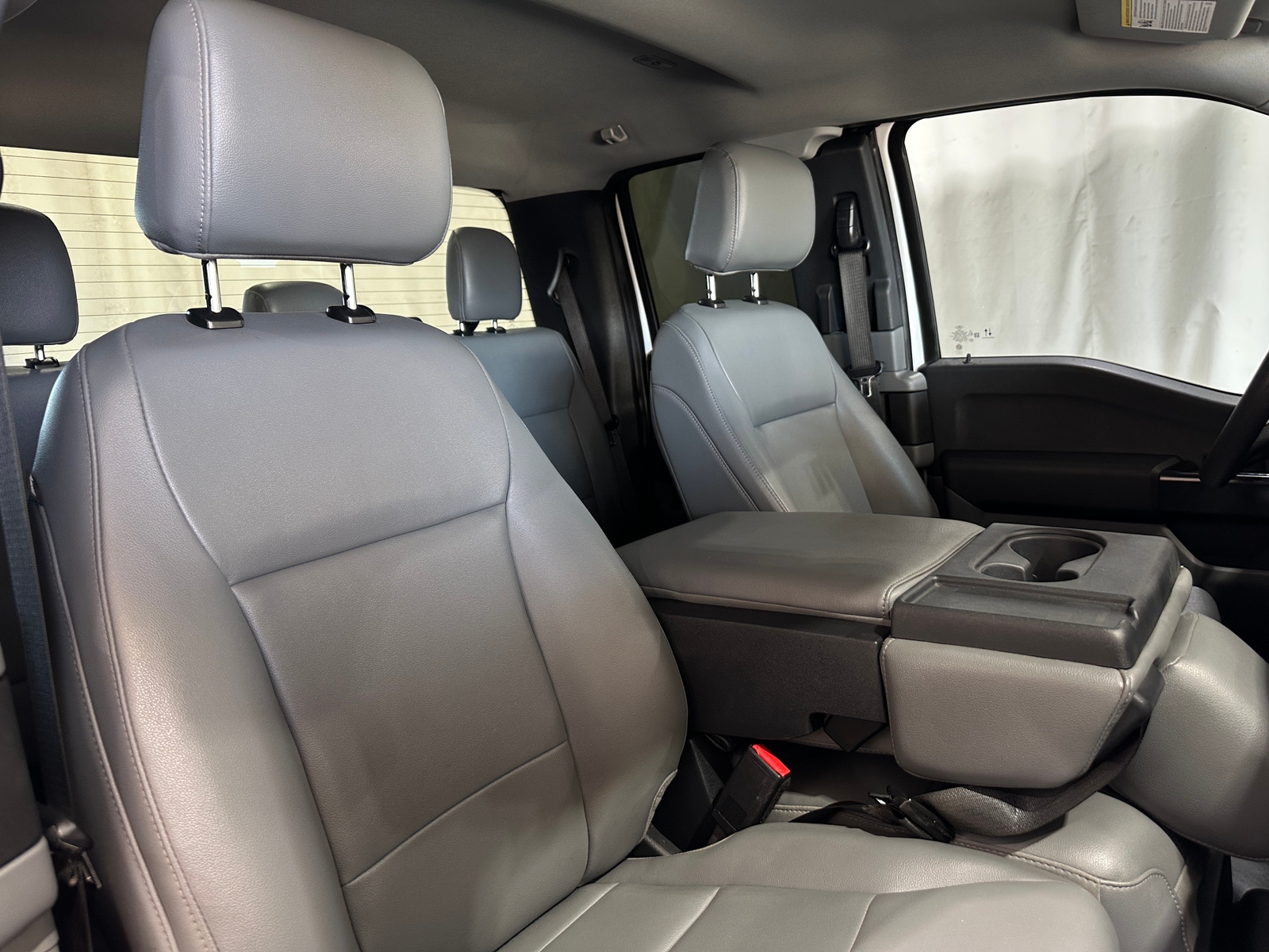 Thumbnail: 2022 Ford Econoline - 2