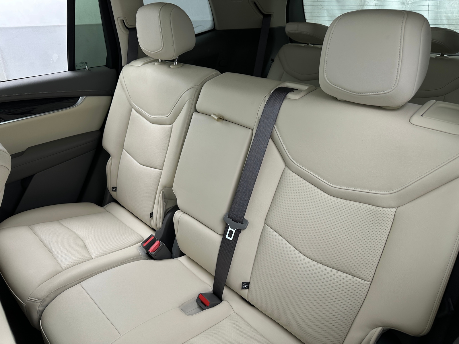 Thumbnail: 2023 Cadillac XT6 - 5