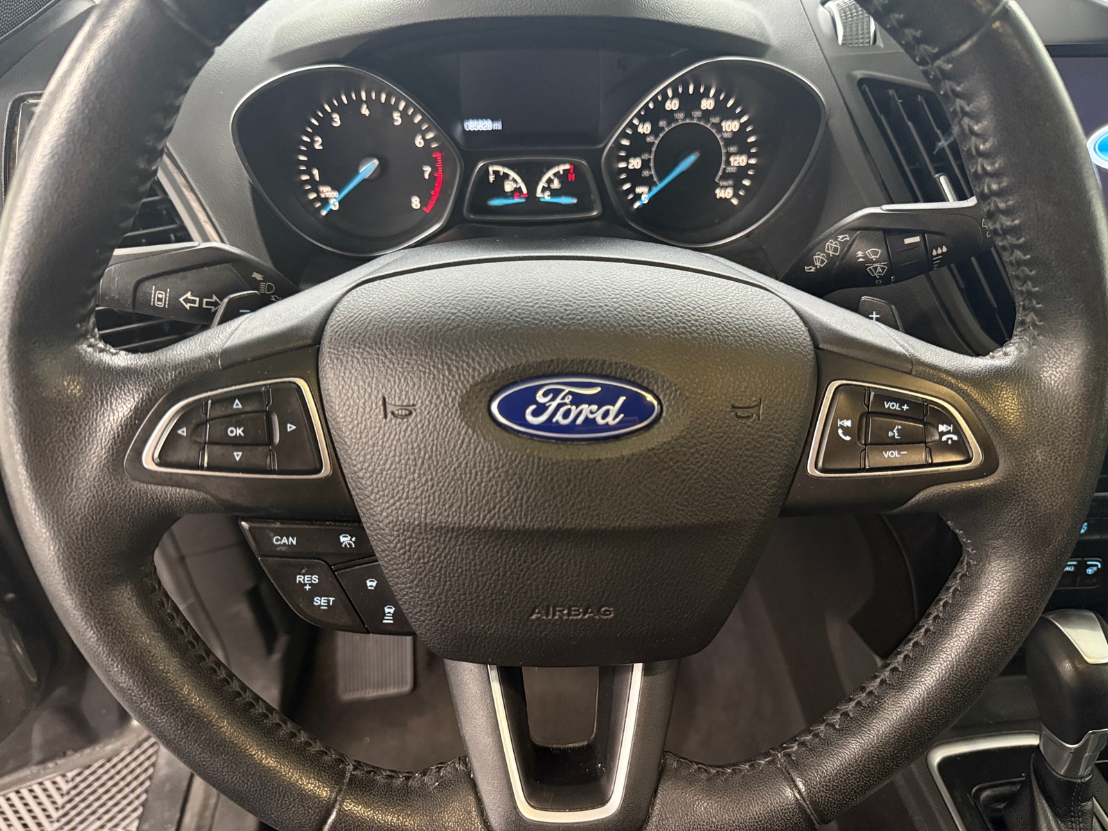 Thumbnail: 2017 Ford Escape - 4