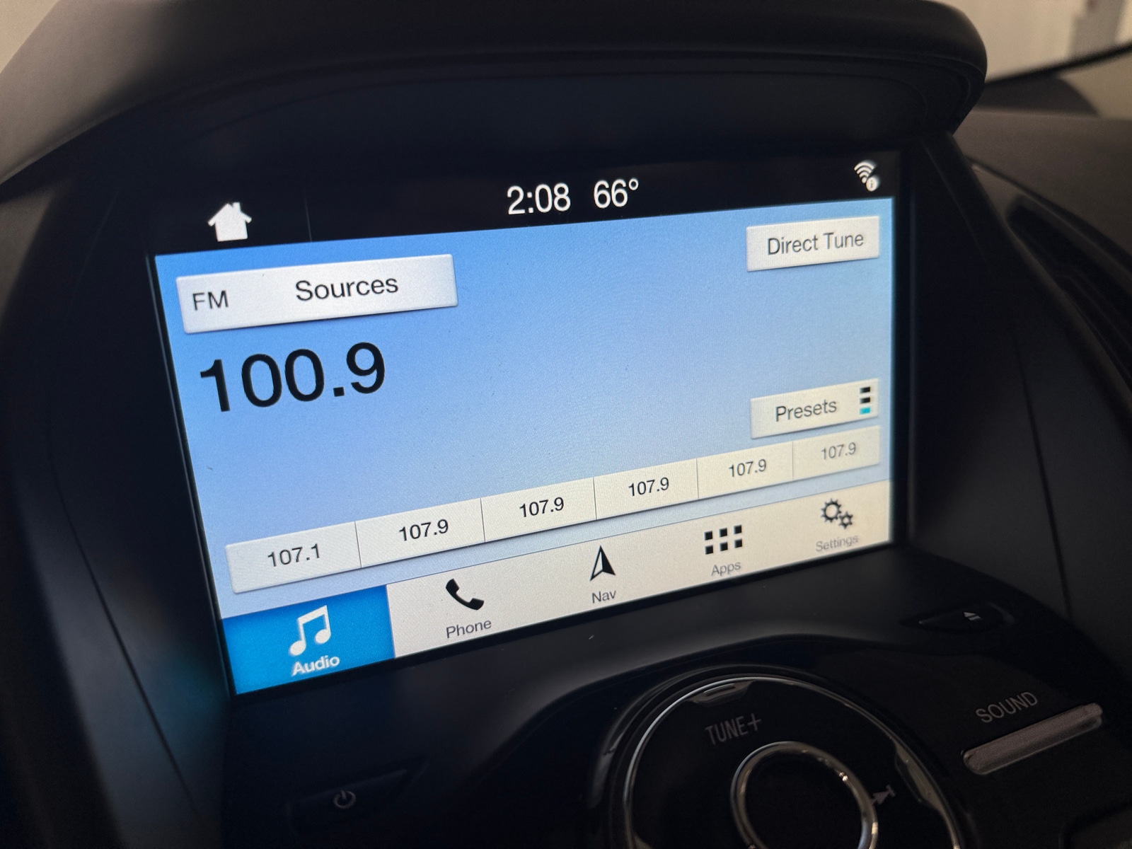 Thumbnail: 2017 Ford Escape - 3