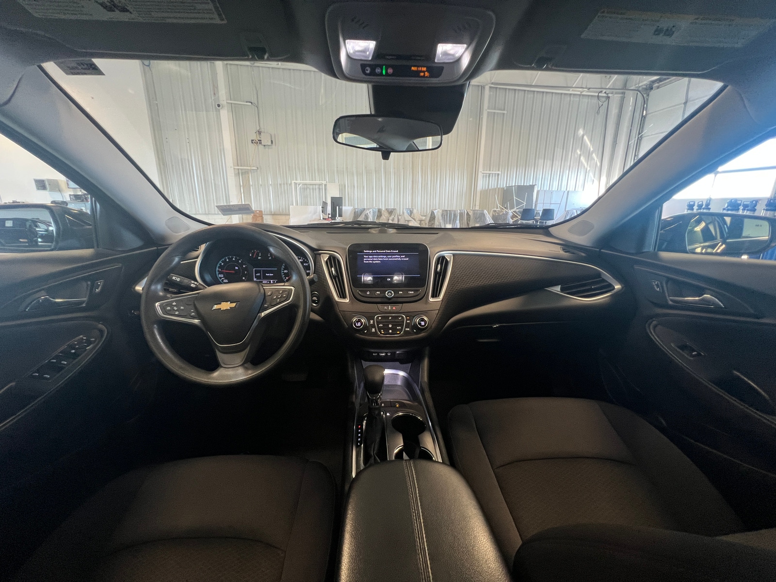 Thumbnail: 2023 Chevrolet Malibu - 3