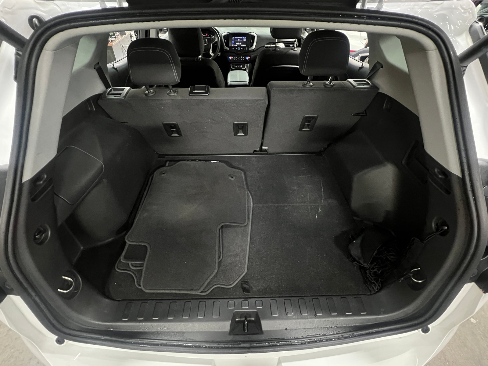 Thumbnail: 2023 GMC Terrain - 7