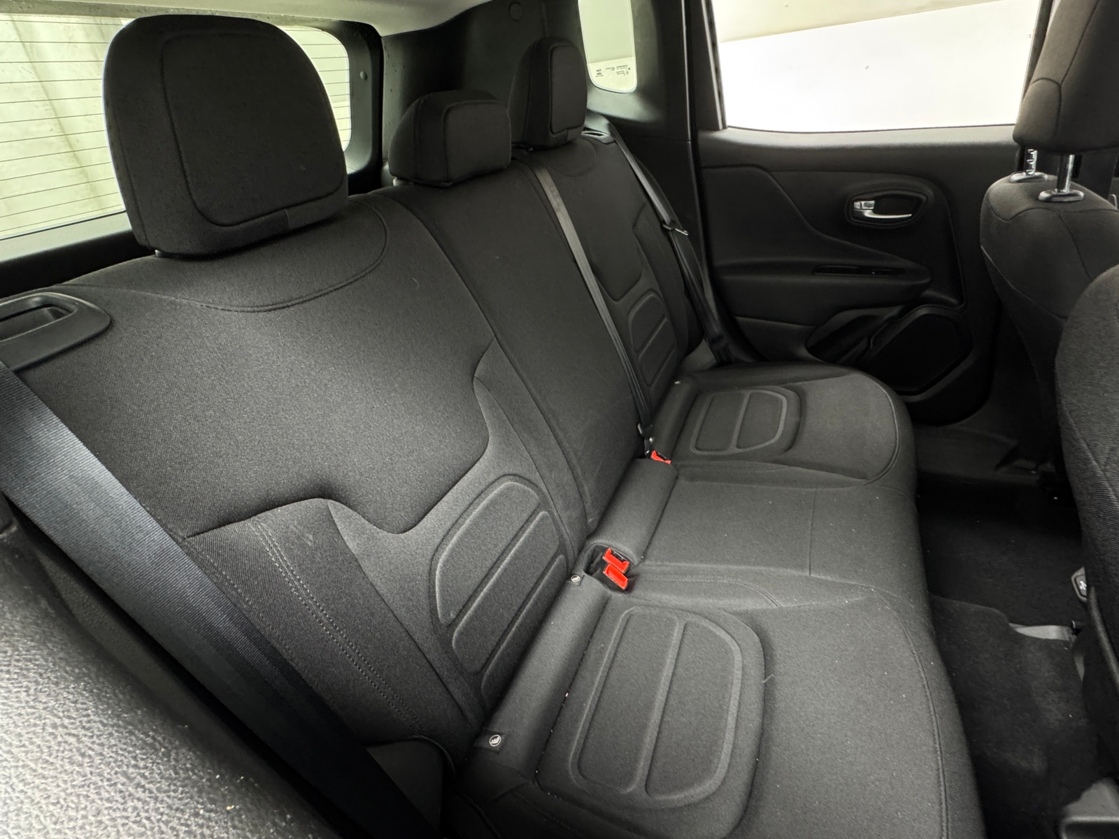 Thumbnail: 2022 Jeep Renegade - 6