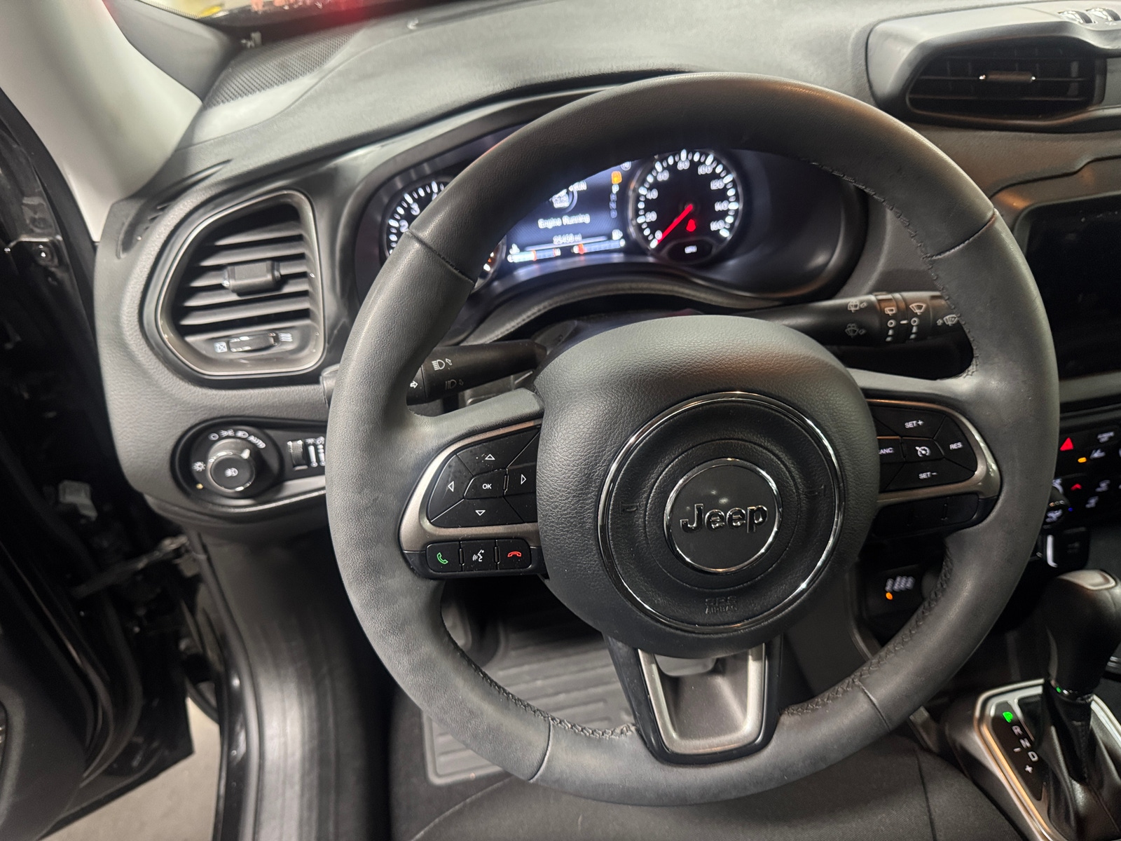 Thumbnail: 2022 Jeep Renegade - 5