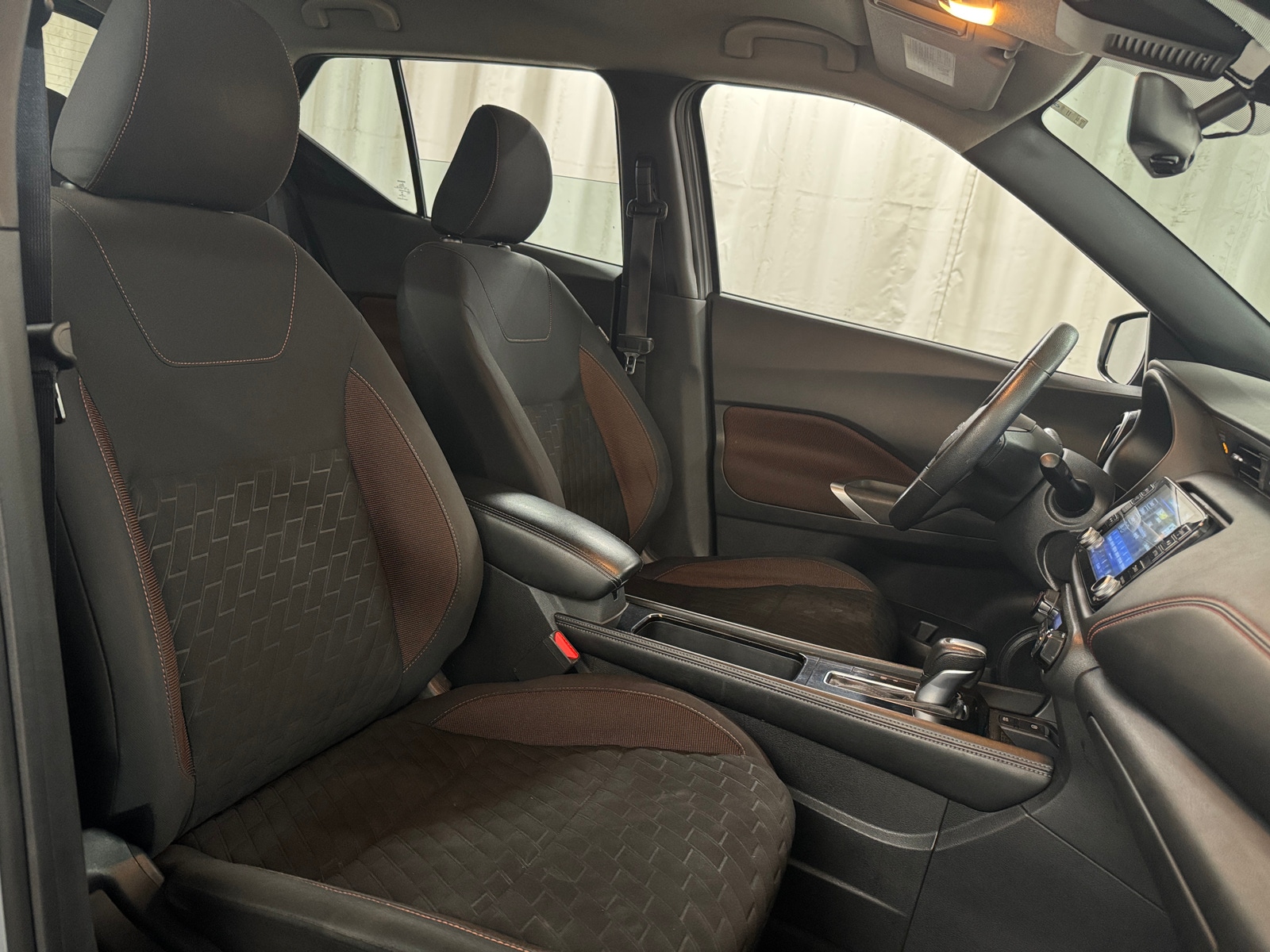 Thumbnail: 2021 Nissan Kicks - 2