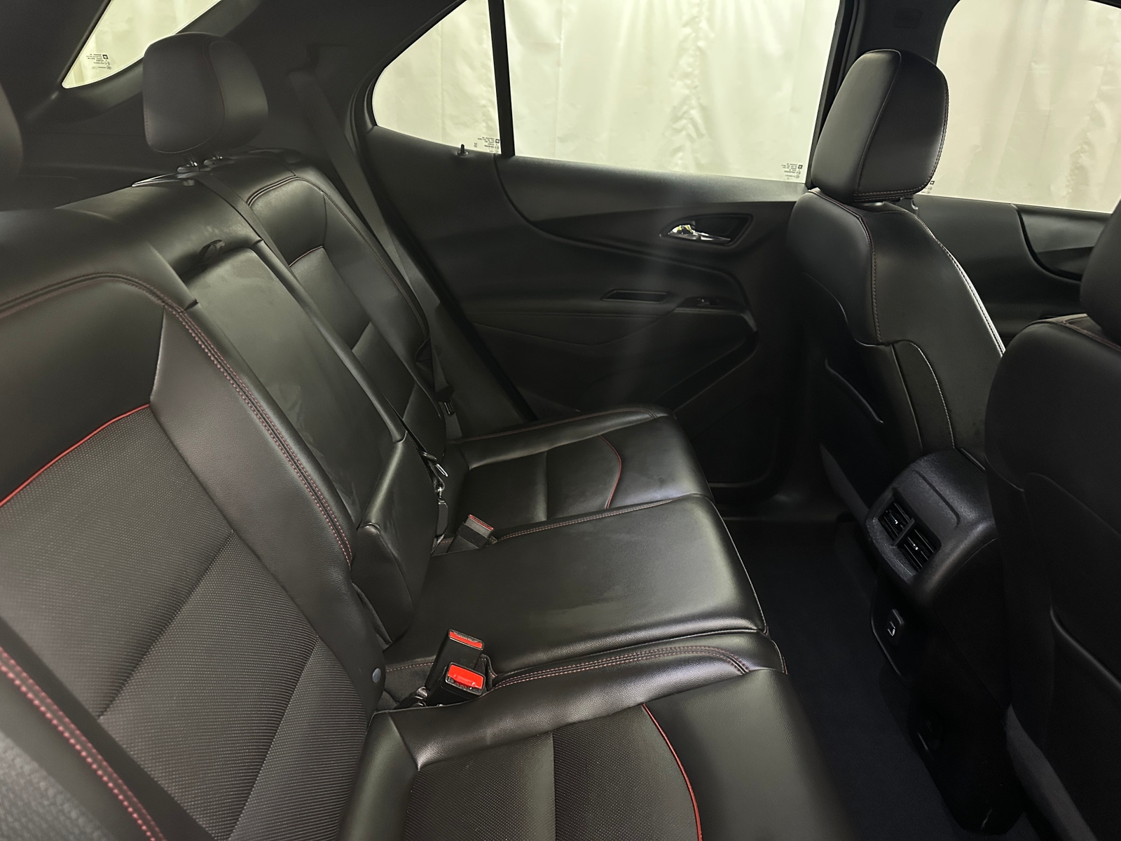 Thumbnail: 2022 Chevrolet Equinox - 6