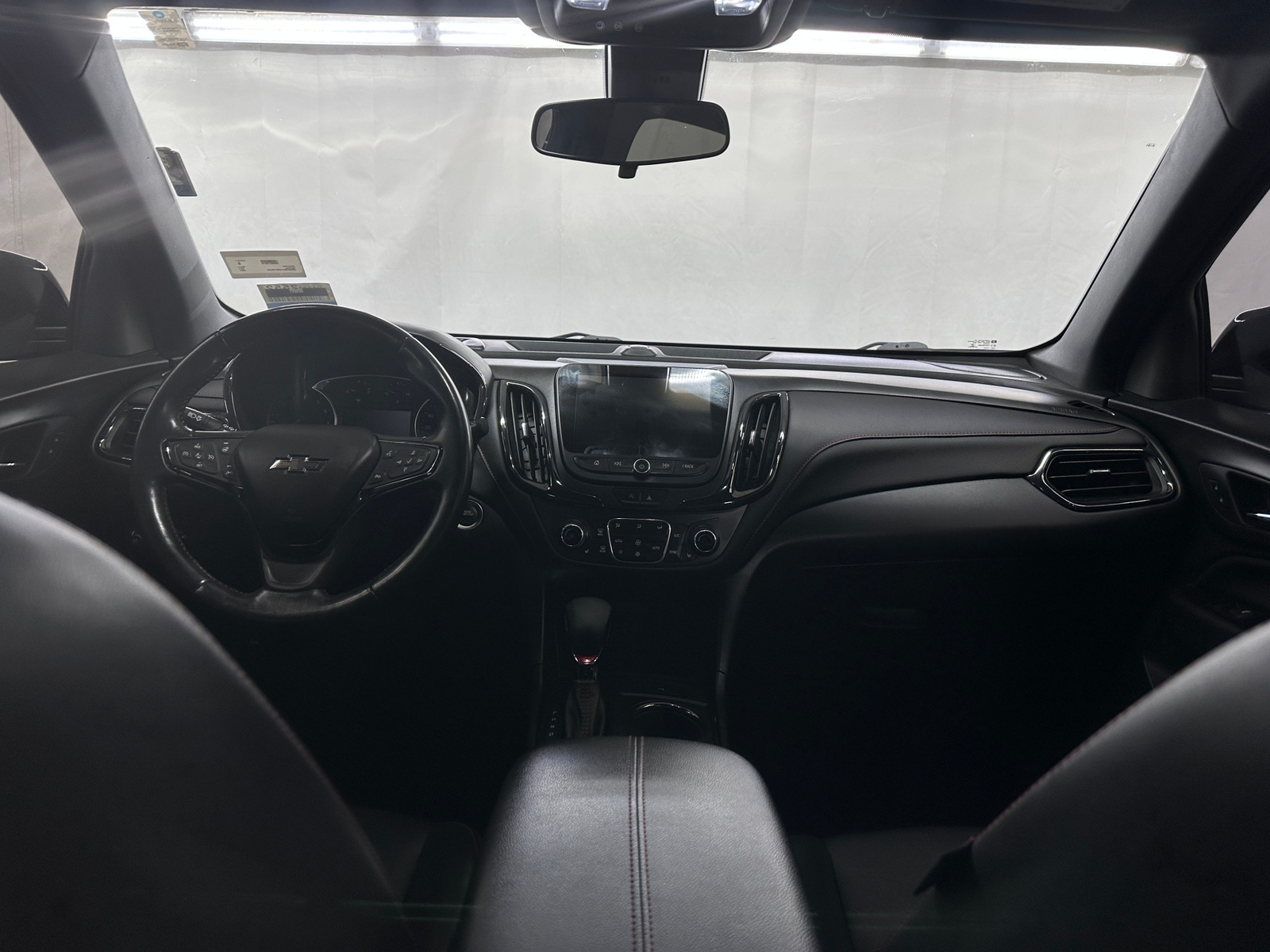 Thumbnail: 2022 Chevrolet Equinox - 3