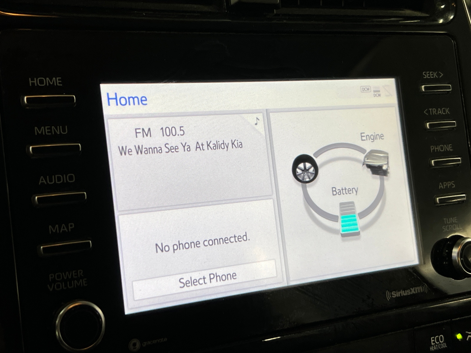 Thumbnail: 2022 Toyota Prius - 4