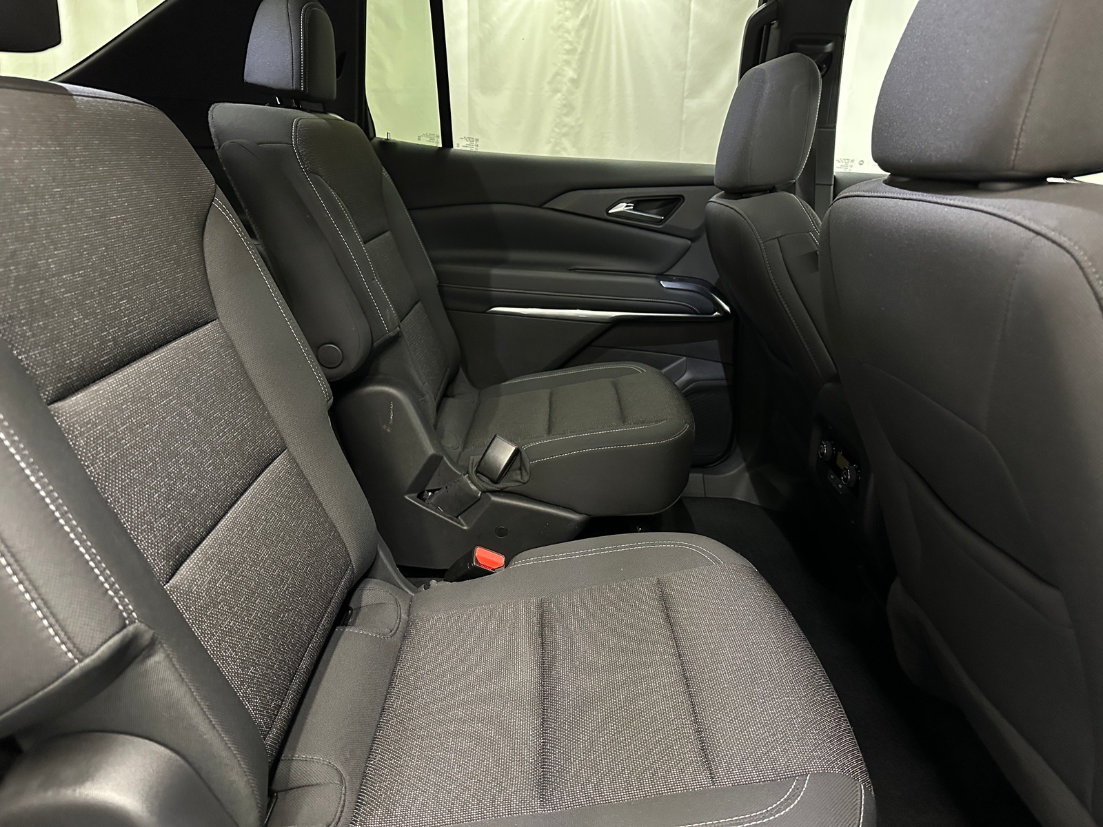 Thumbnail: 2025 Chevrolet Traverse - 6