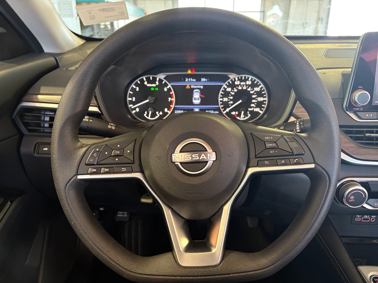 Thumbnail: 2023 Nissan Altima - 5