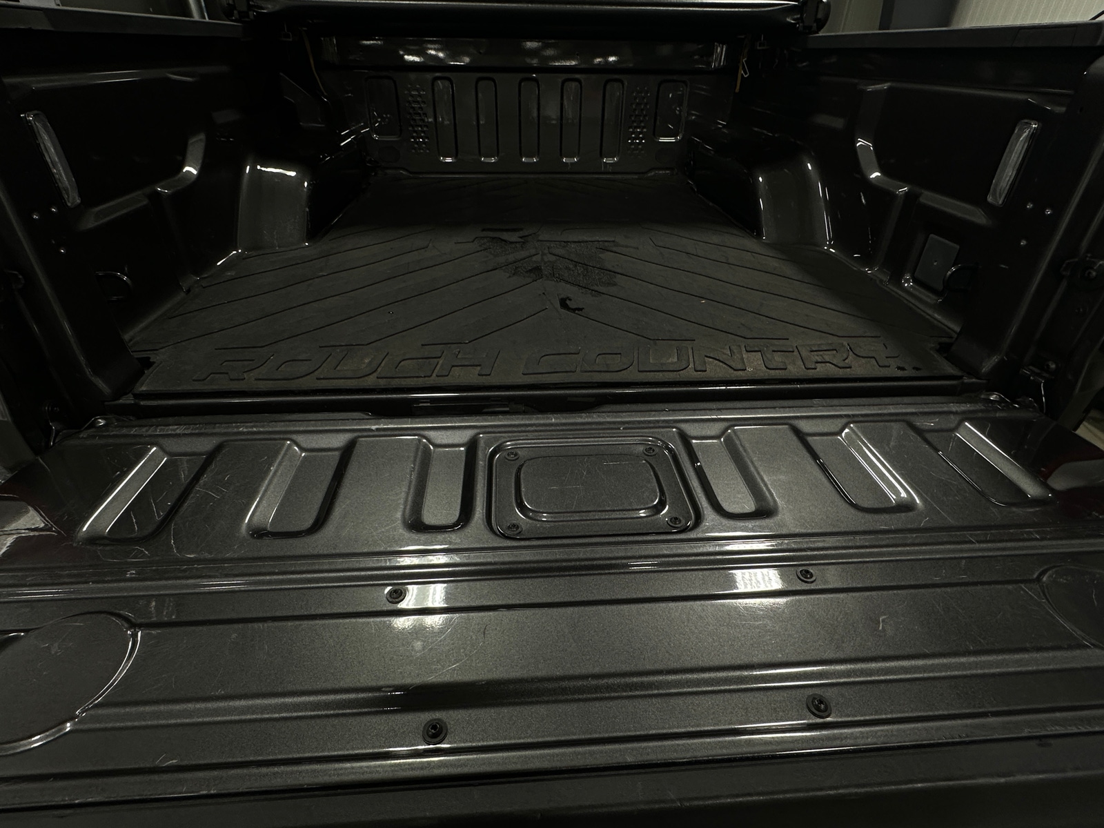 Thumbnail: 2022 Jeep Gladiator - 7