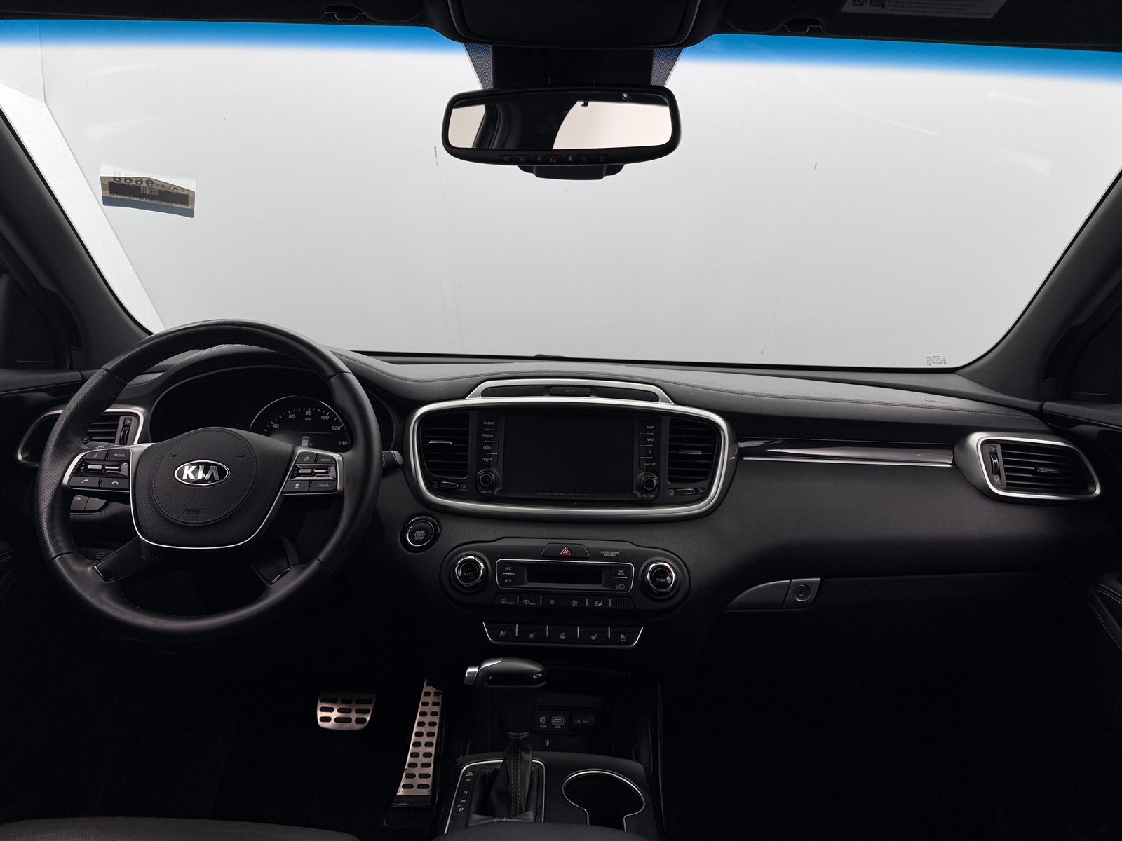 Thumbnail: 2019 Kia Sorento - 2