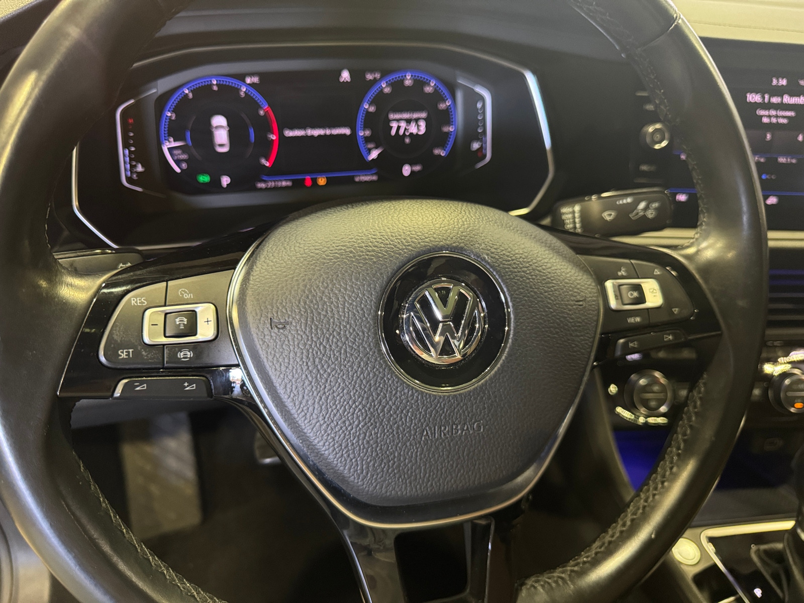 Thumbnail: 2019 Volkswagen Jetta - 4