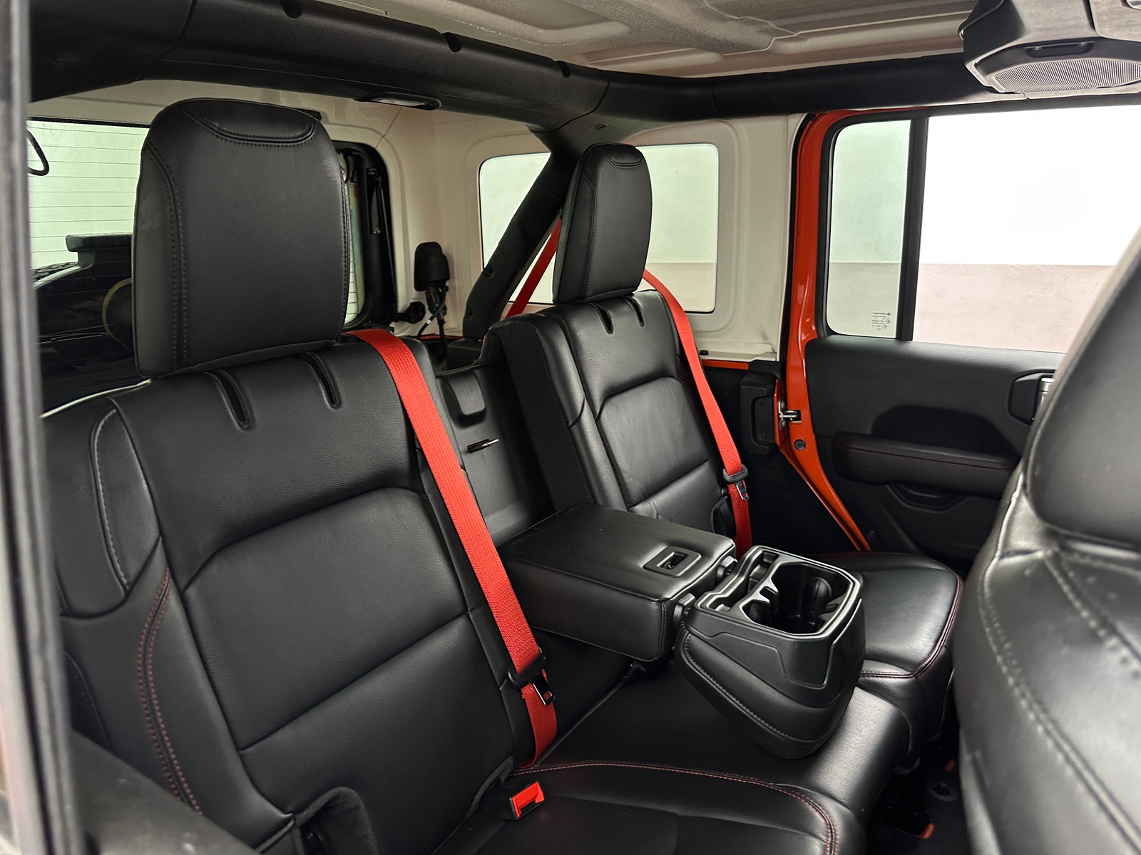 Thumbnail: 2020 Jeep Wrangler - 6